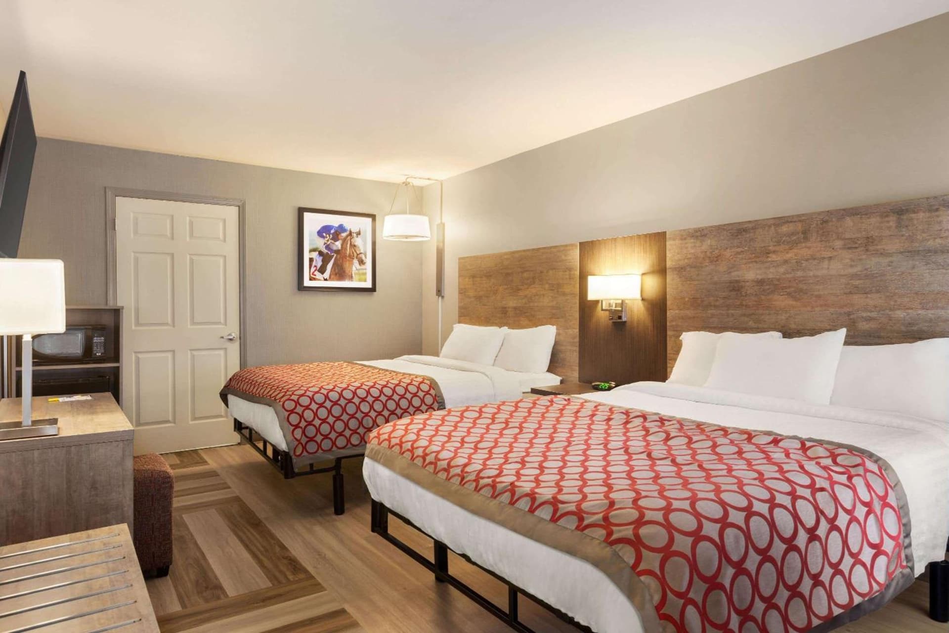 Days Inn & Suites by Wyndham Bowling Green gallery photo in Bowling Green, KY — image 21