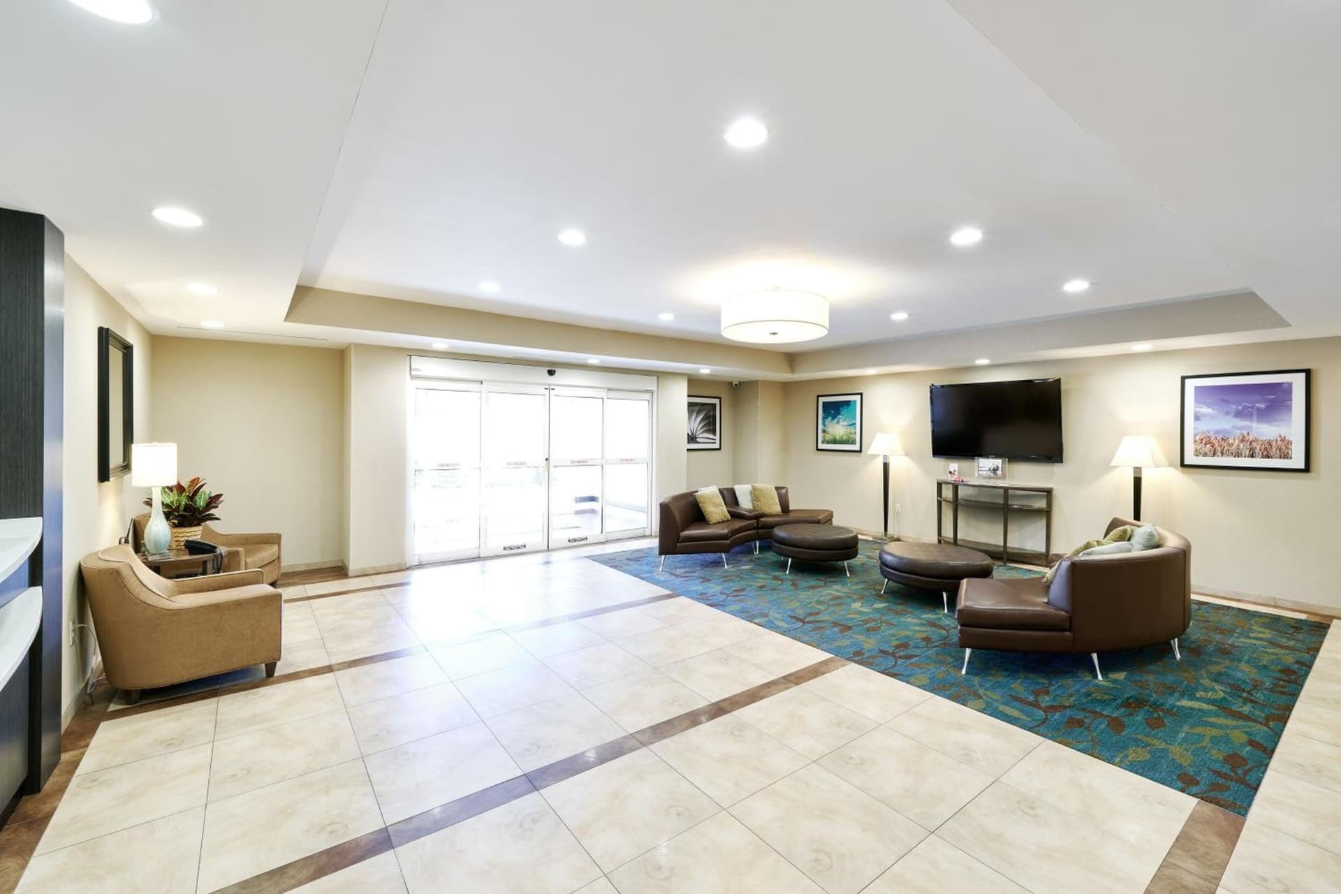 Candlewood Suites Midland by IHG interior in Midland, TX — gallery photo 2