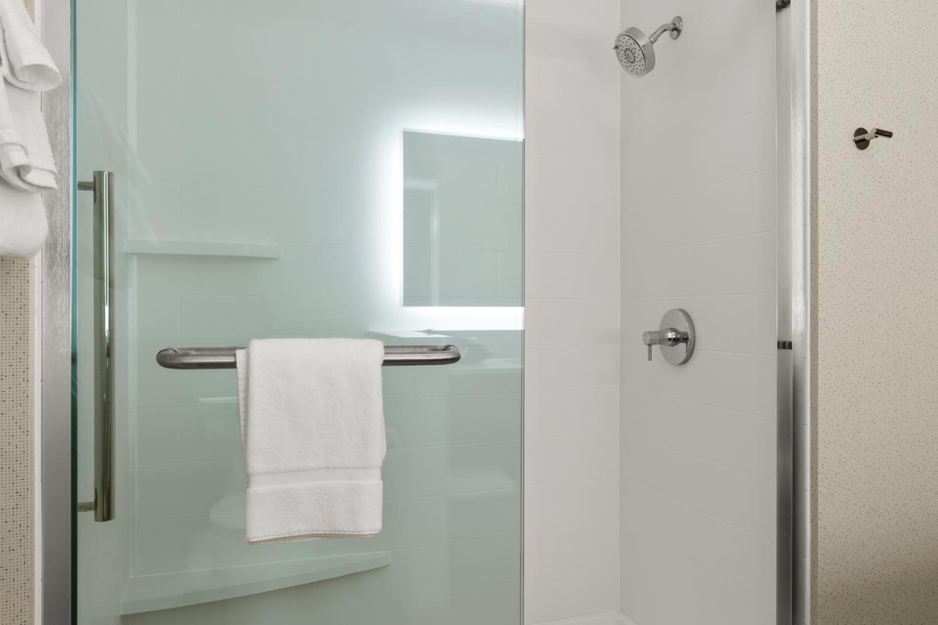 Holiday Inn Express & Suites - Suisun City by IHG interior in Suisun City, CA — gallery photo 2