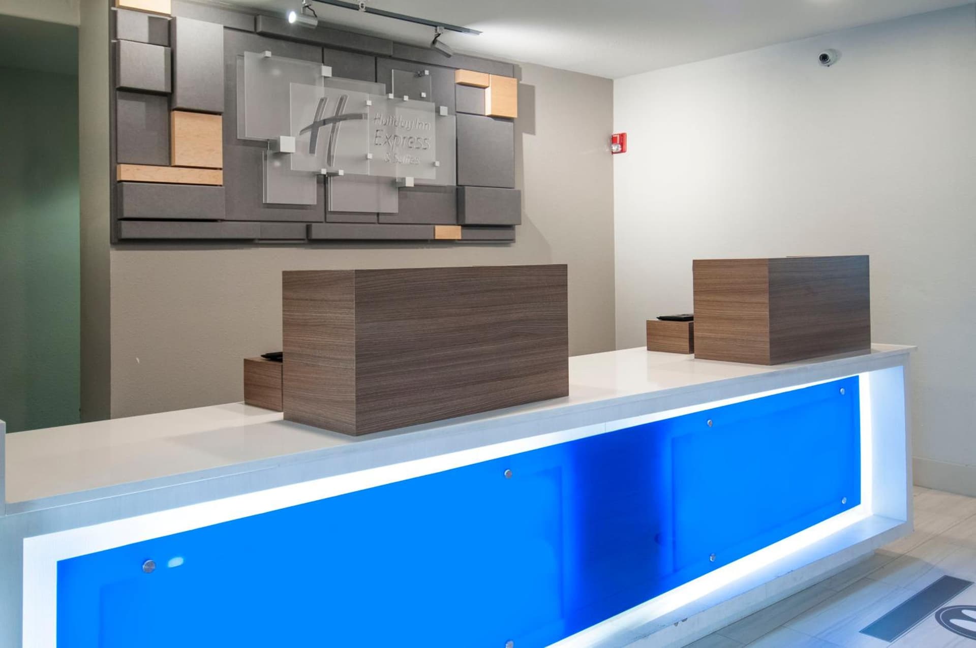 Holiday Inn Express Hotel & Suites Plano West - Frisco by IHG gallery photo in Plano, TX — image 41