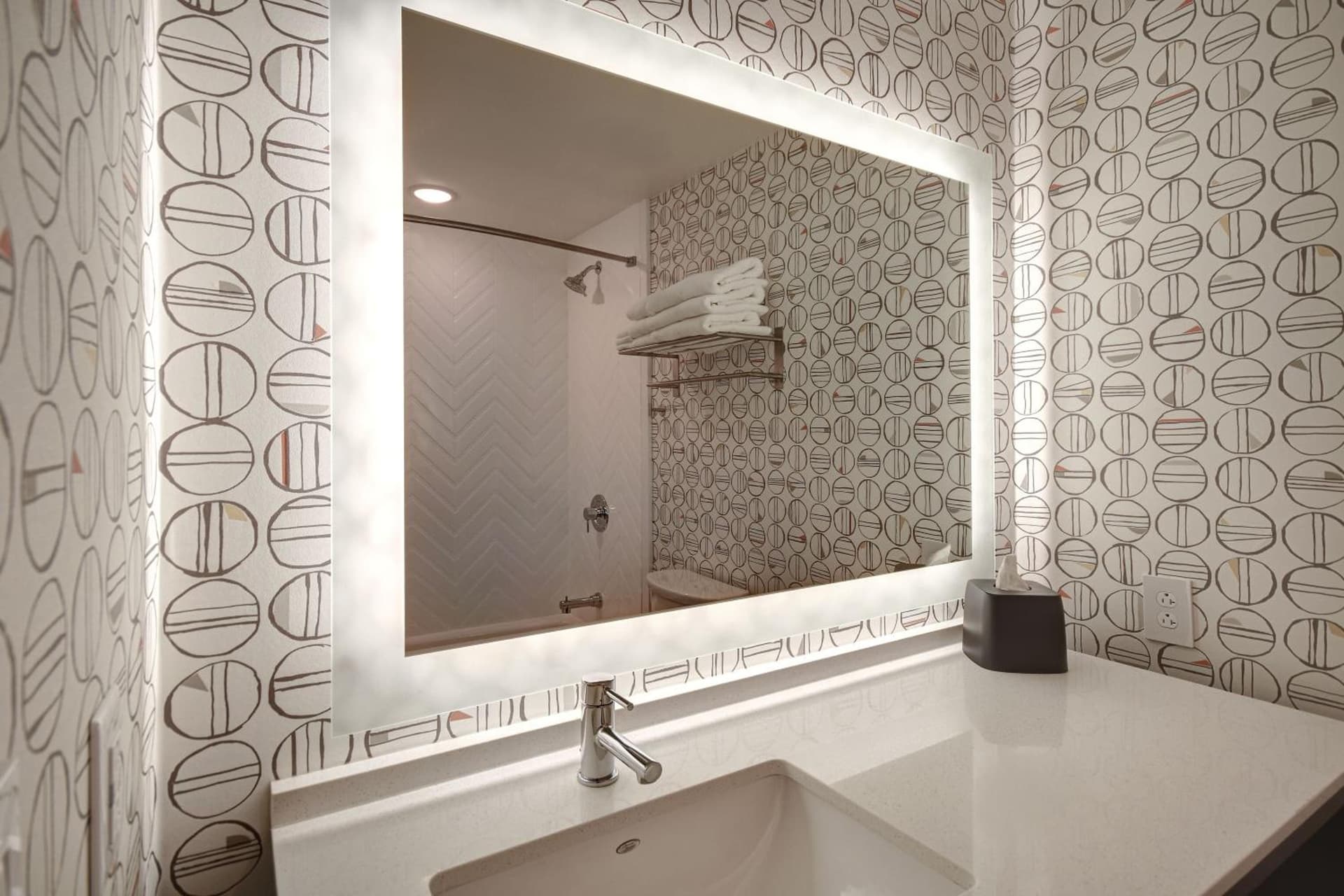 Holiday Inn - Erie by IHG gallery photo in Erie, PA — image 11