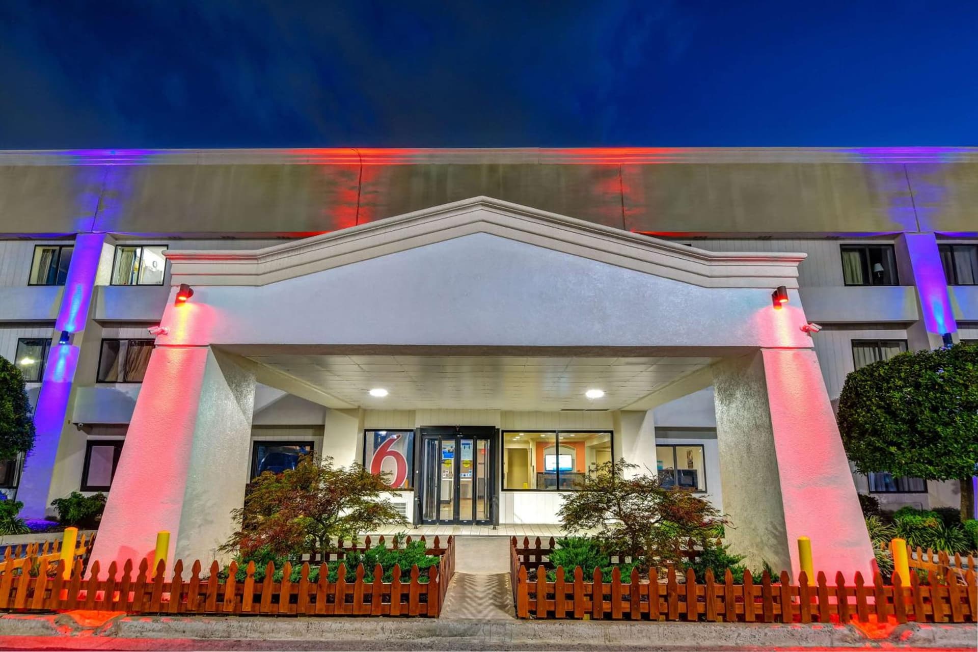 Motel 6-Norcross, GA featured exterior or lobby in Norcross, GA — similar hotel