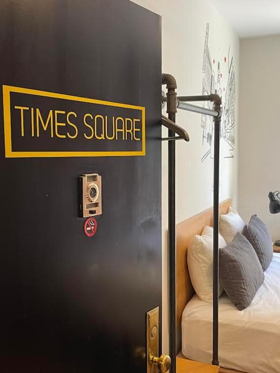 Chelsea Rooms NYC interior in New York, NY — gallery photo 2