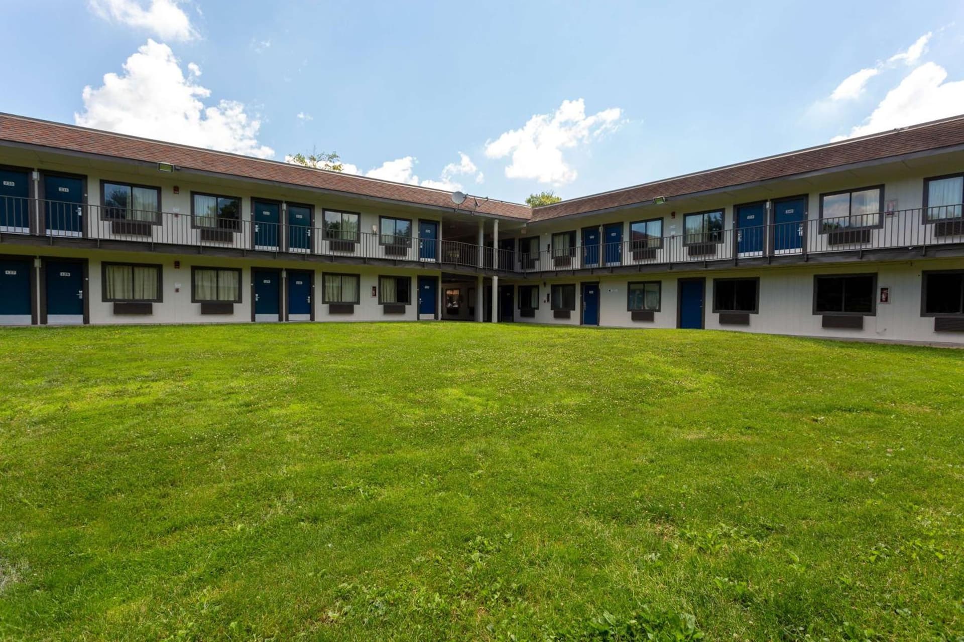 Motel 6-Camp Springs, DC - South Camp Springs property views in Camp Springs, MD — gallery photo 3