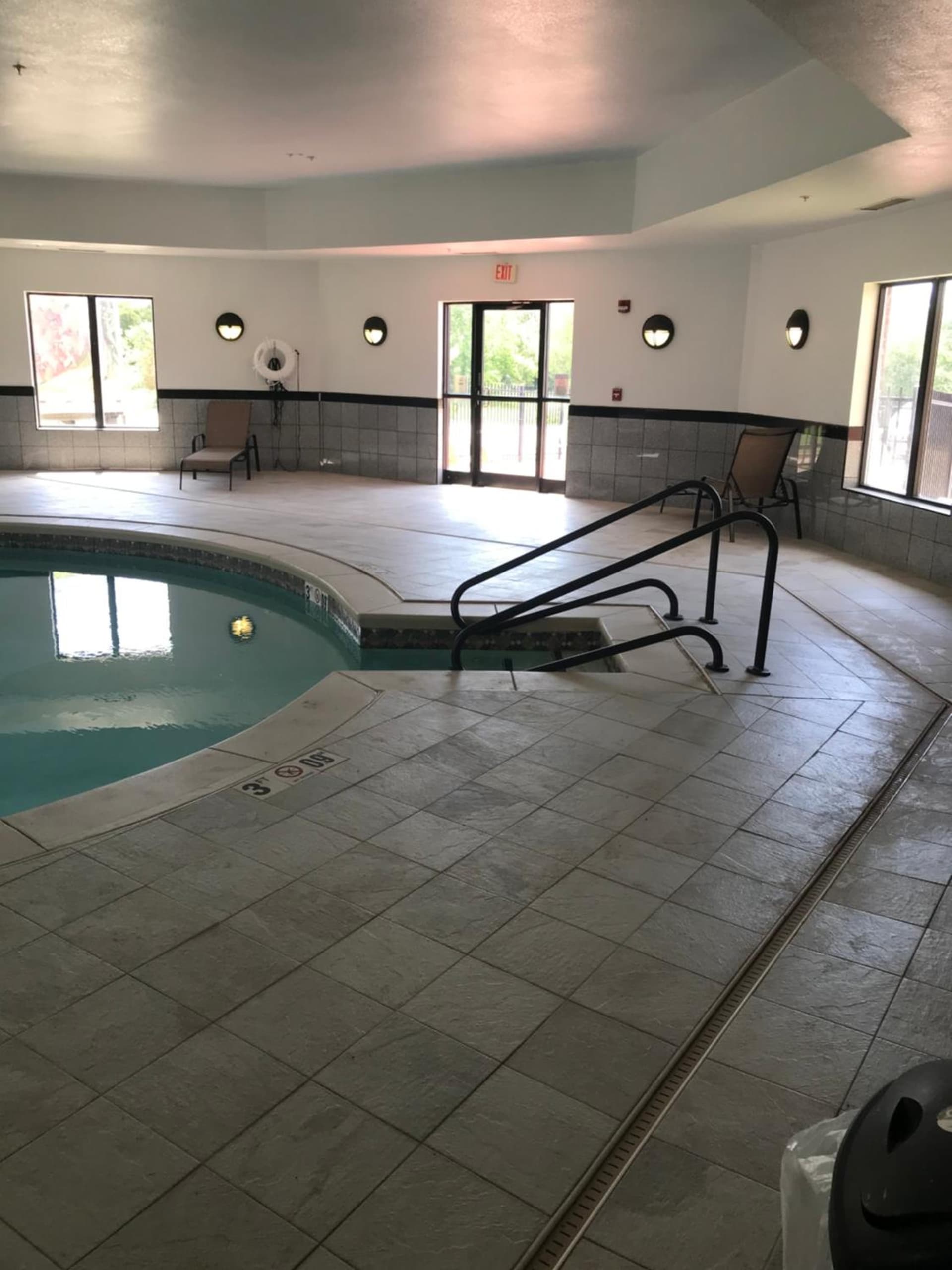 Holiday Inn Express Ponca City by IHG interior in Ponca City, OK — gallery photo 2