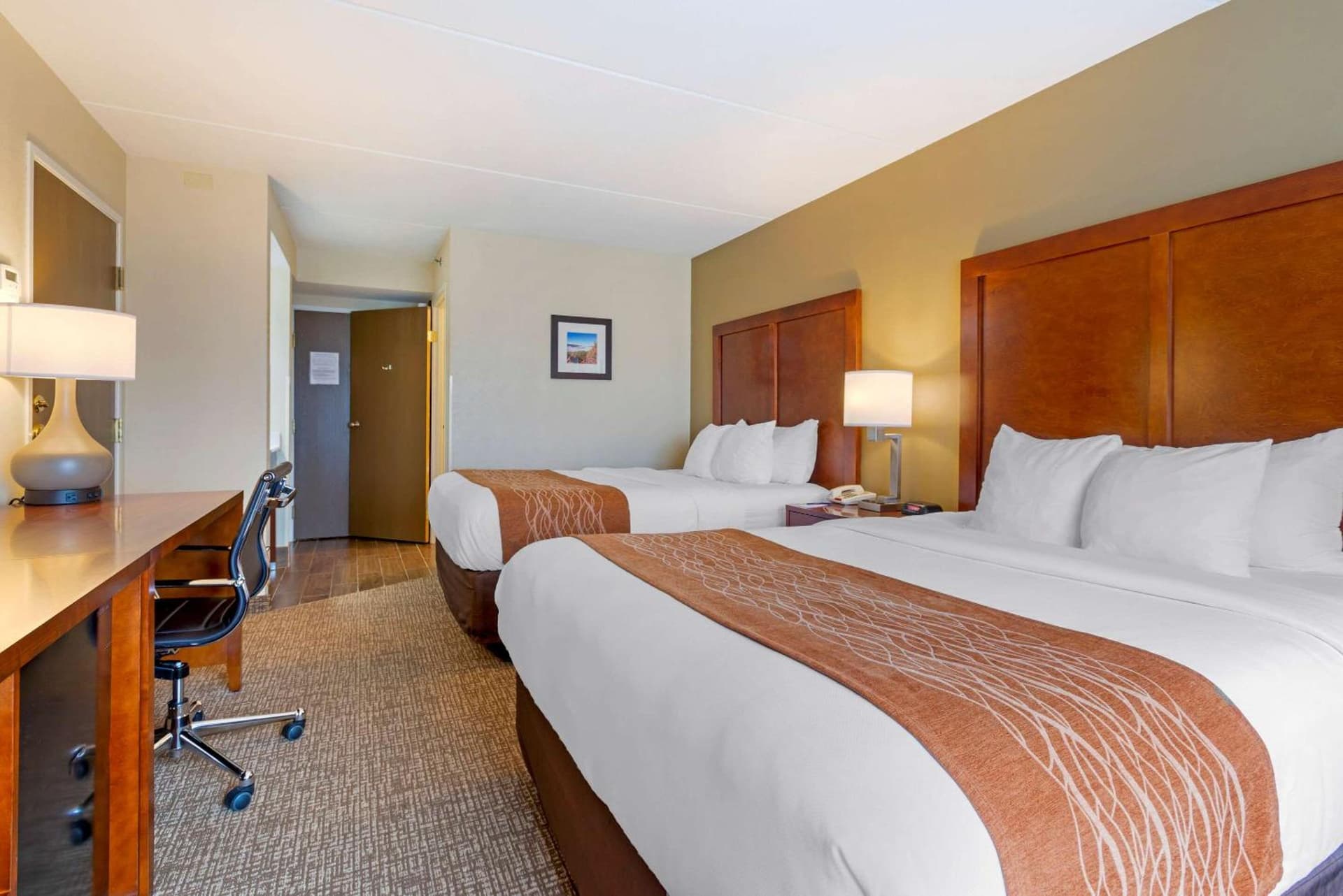 Comfort Inn & Suites Wilkes Barre - Arena gallery photo in Wilkes-Barre, PA — image 12