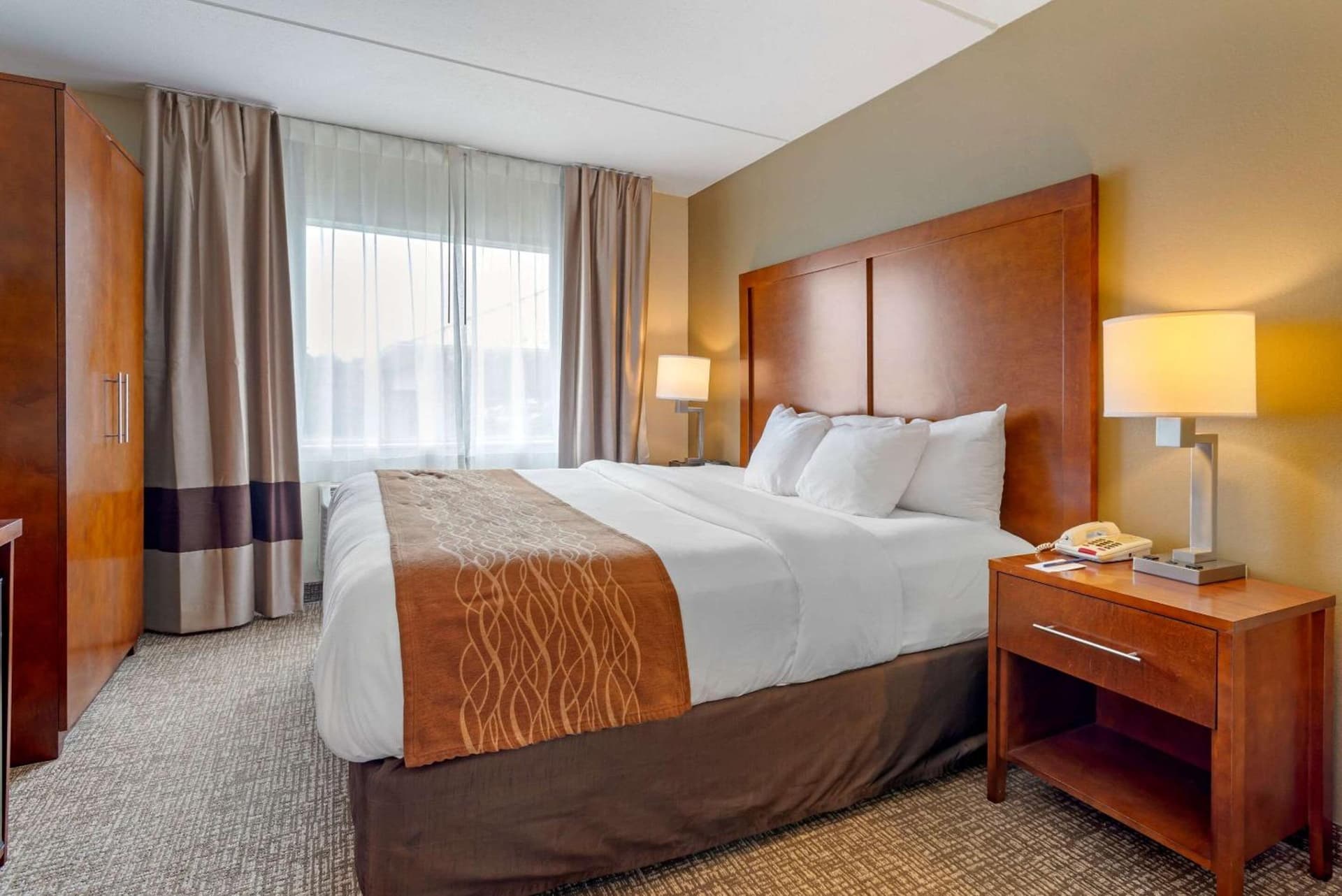 Comfort Inn & Suites Wilkes Barre - Arena gallery photo in Wilkes-Barre, PA — image 16