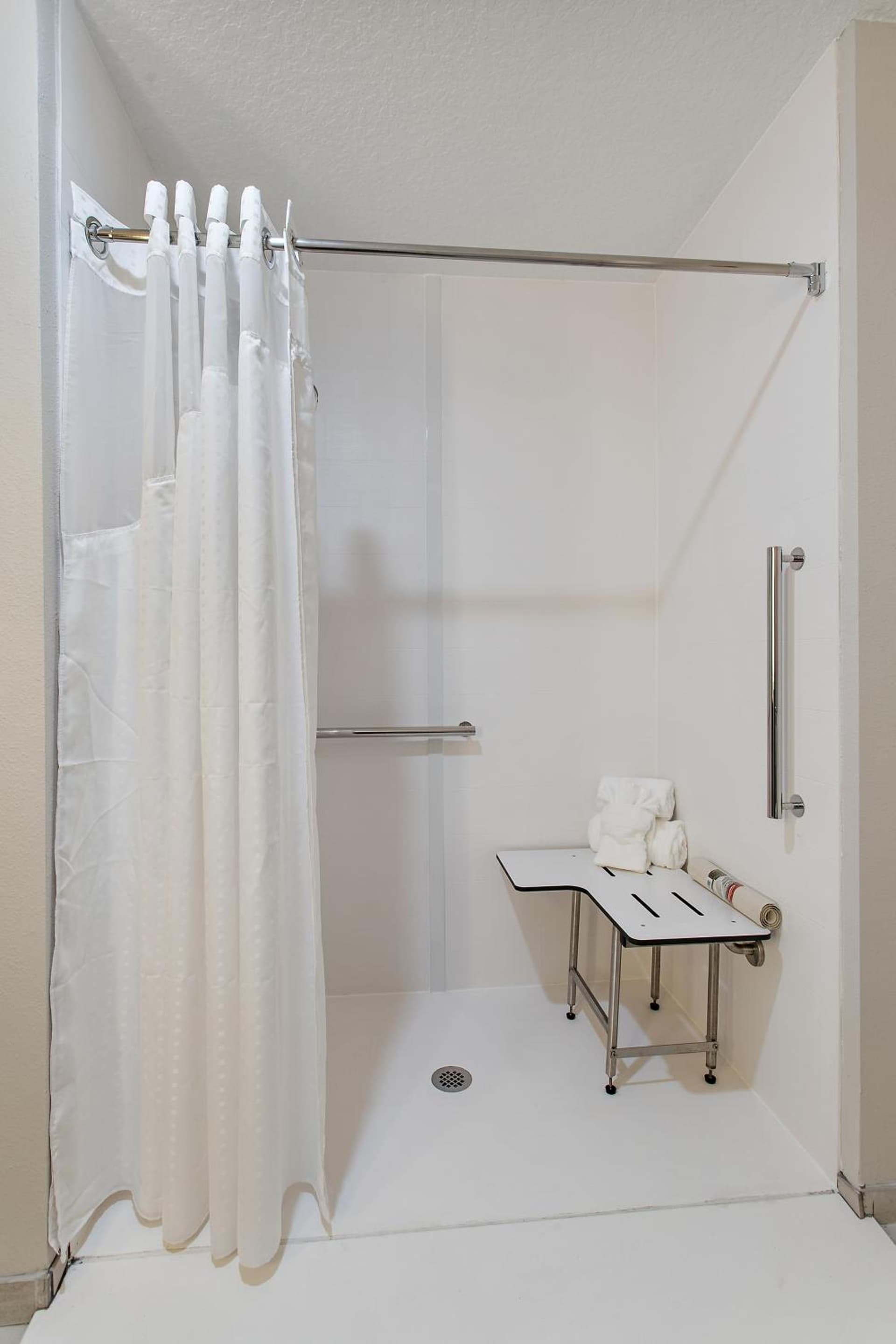 Holiday Inn Express St. Augustine - Vilano Beach by IHG gallery photo in St. Augustine, FL — image 70