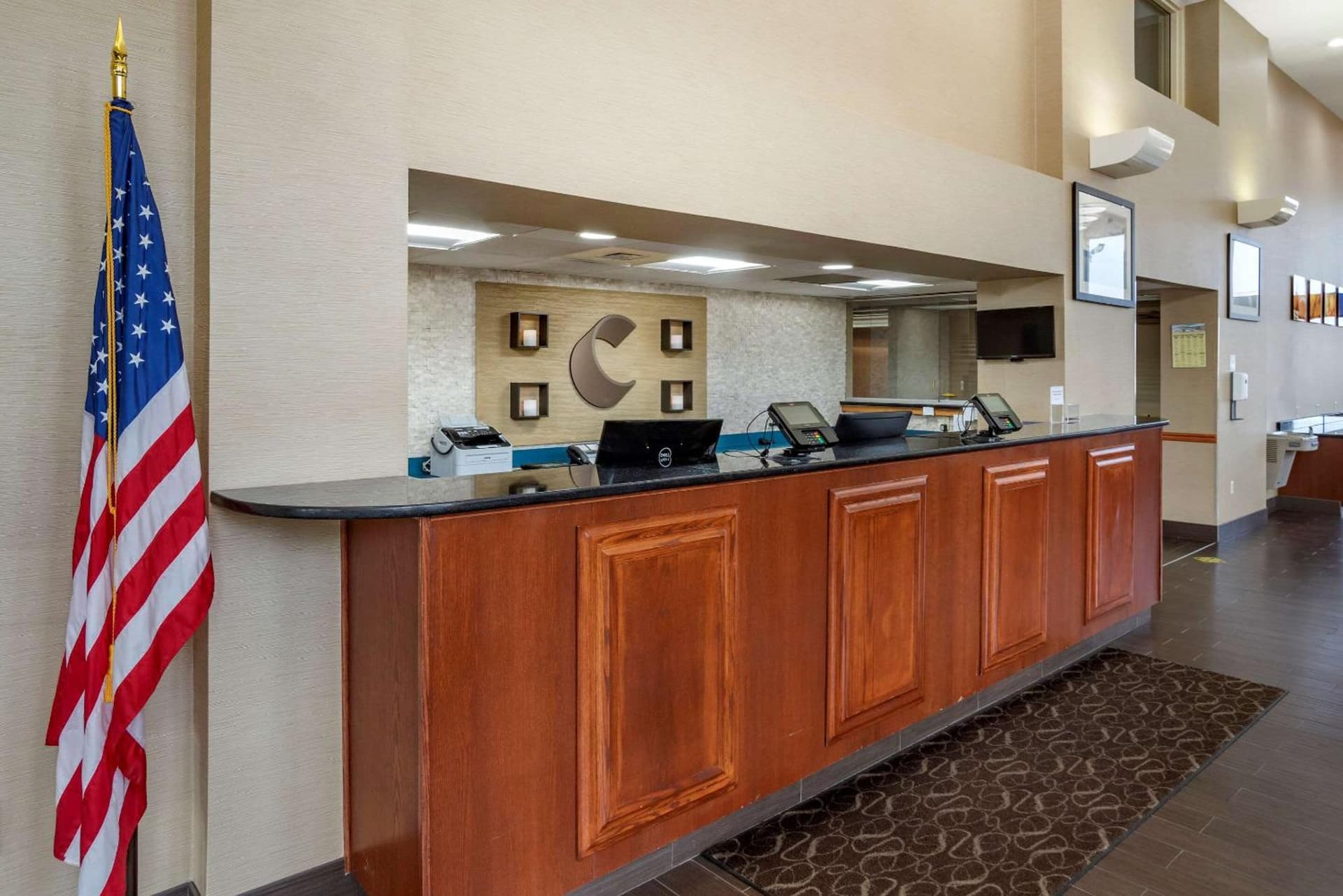 Comfort Suites Hagerstown Southeast gallery photo in Hagerstown, MD — image 21