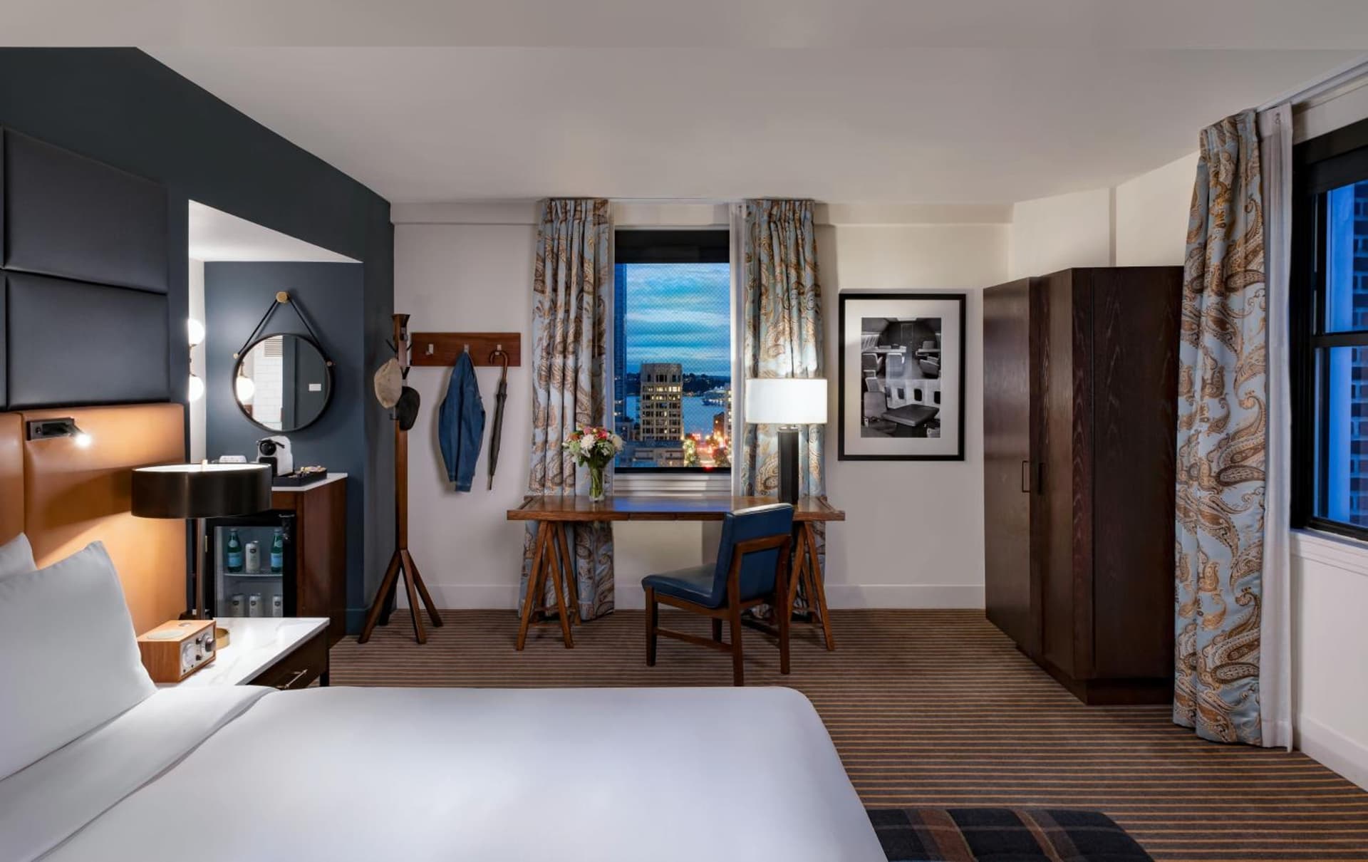 Hotel Theodore Seattle Downtown, Tapestry by Hilton gallery photo in Seattle, WA — image 22