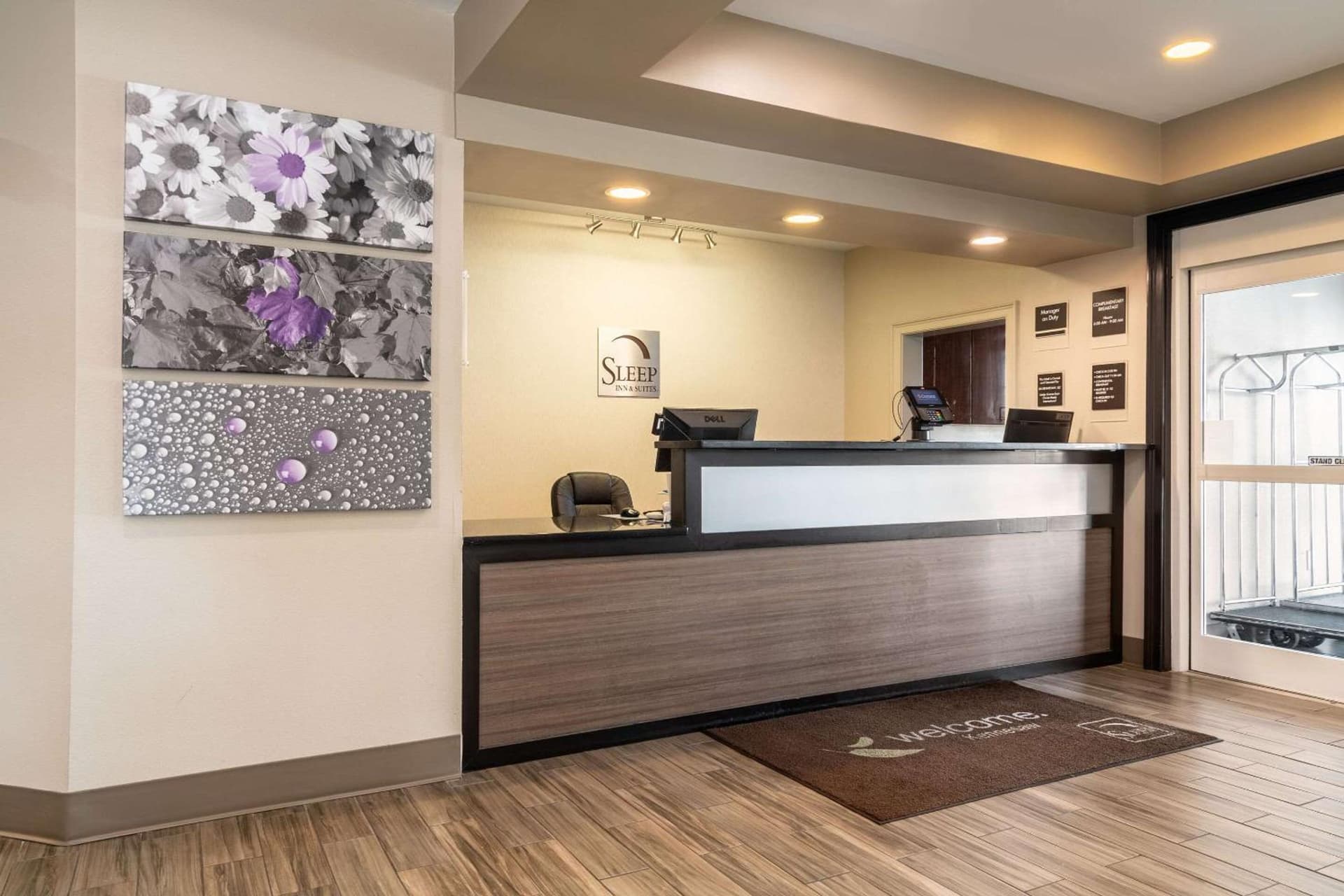 Sleep Inn & Suites At Kennesaw State University property views in Kennesaw, GA — gallery photo 3