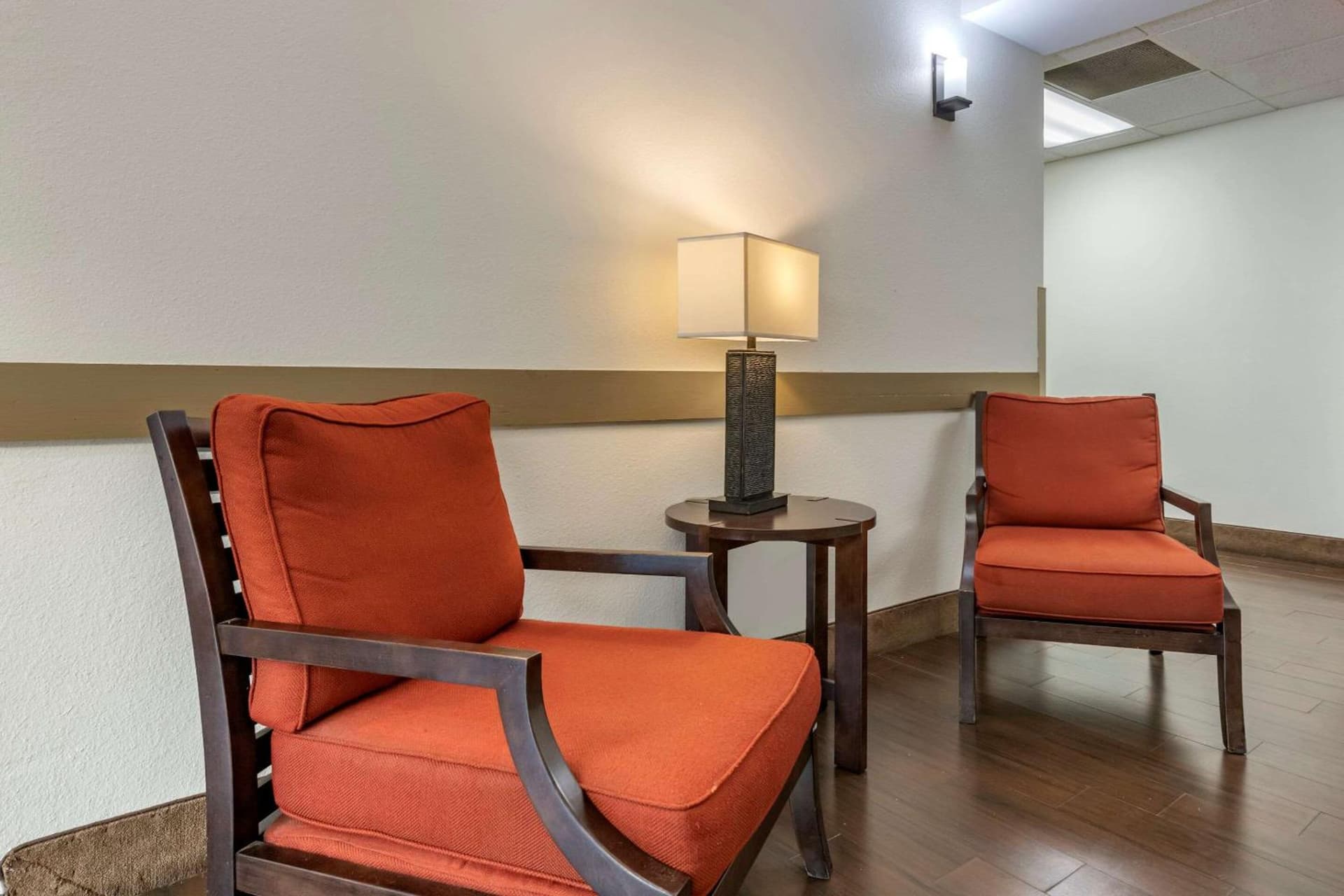 Comfort Inn & Suites DeLand - near University gallery photo in DeLand, FL — image 20
