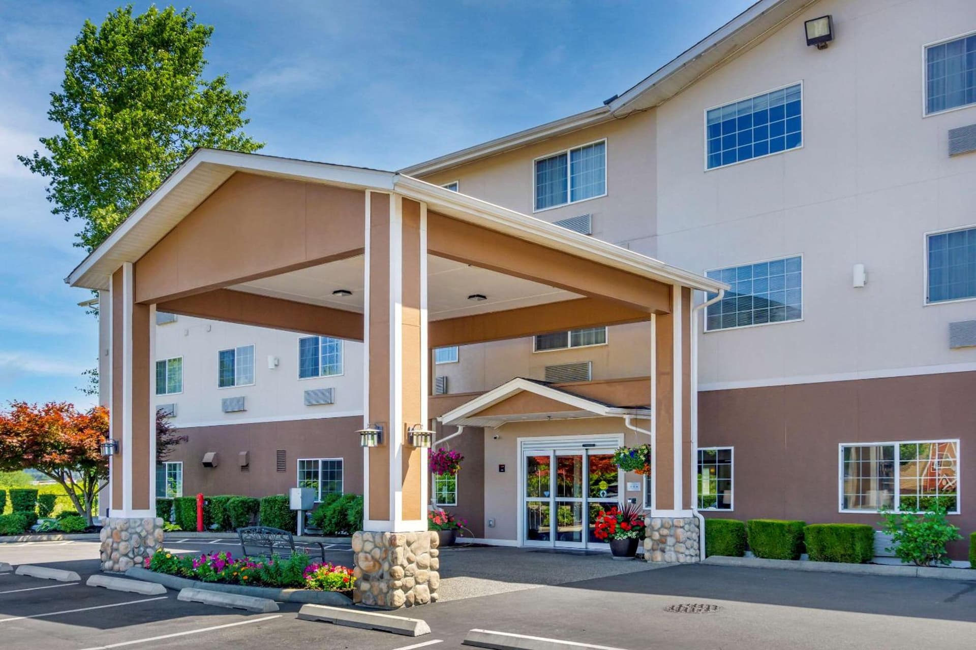 Comfort Inn Auburn - Seattle featured exterior or lobby in Auburn, WA — similar hotel