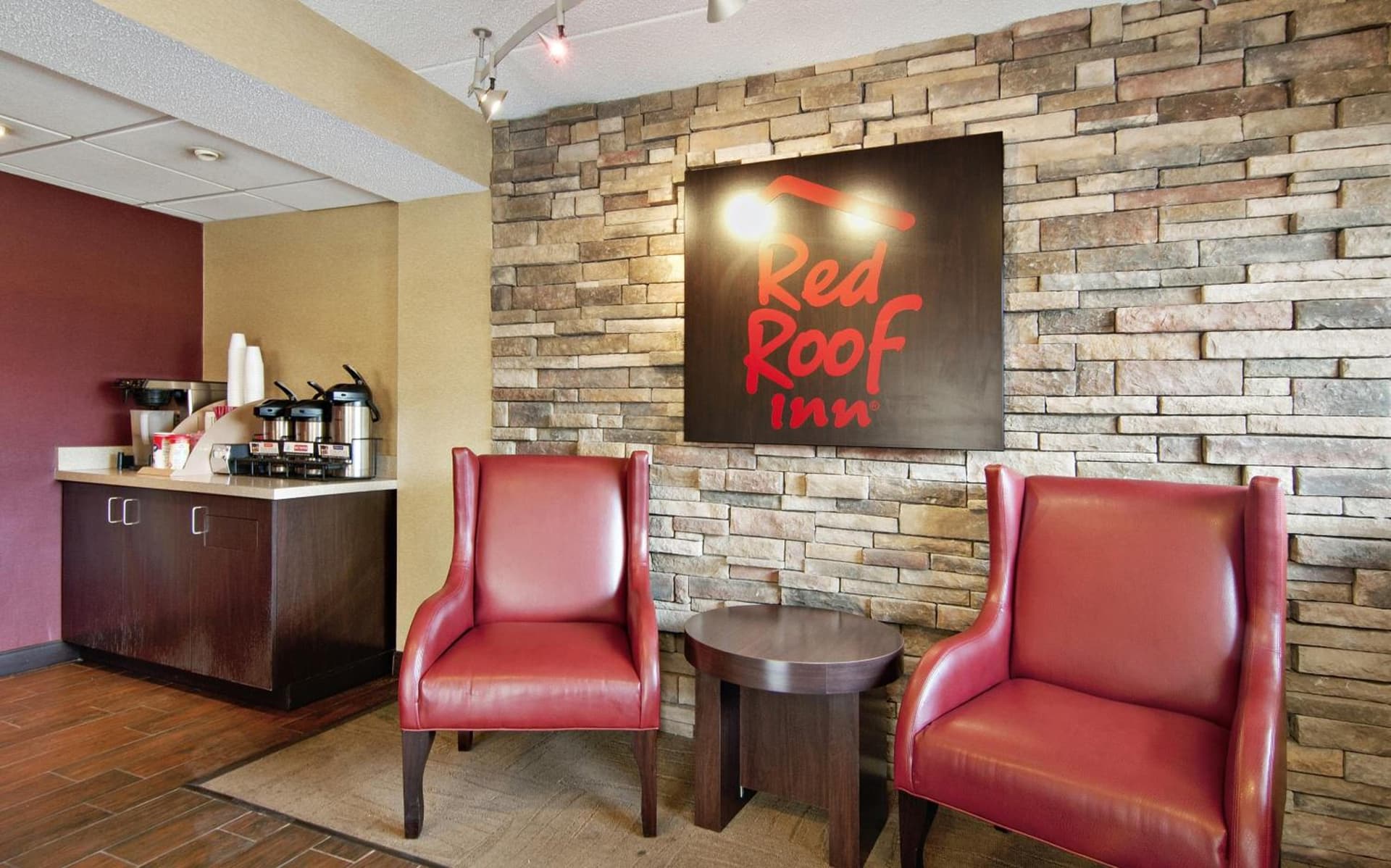 Red Roof Inn Charleston - Kanawha City, WV gallery photo in Charleston, WV — image 14