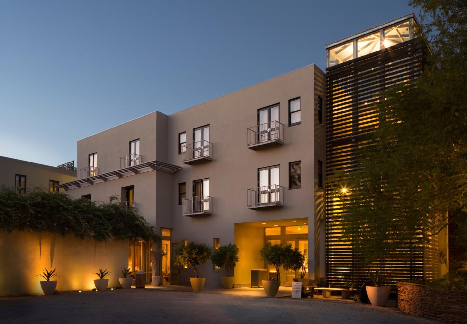Hotel Healdsburg featured exterior or lobby in Healdsburg, CA — similar hotel