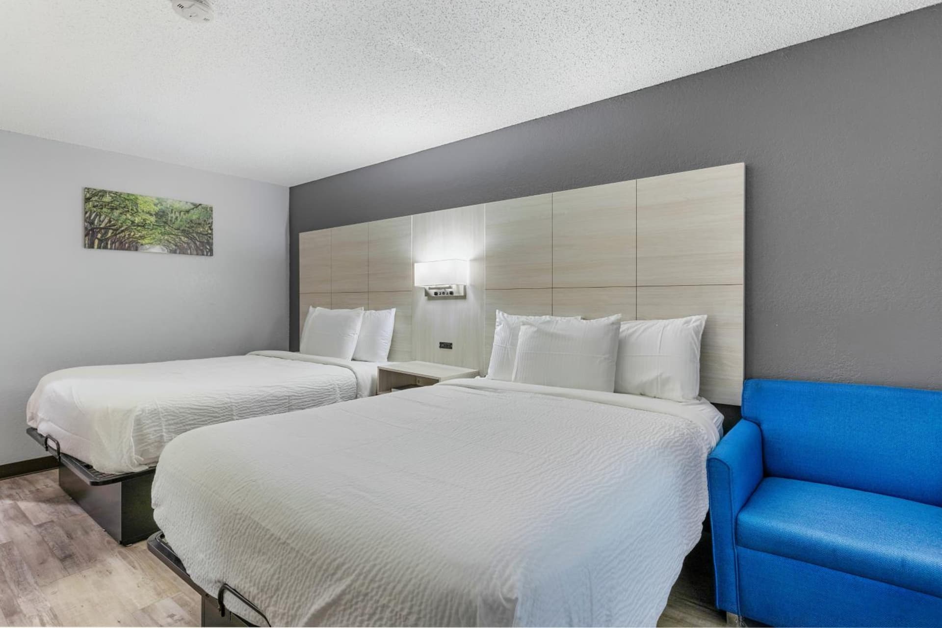 Days Inn by Wyndham Savannah Gateway I-95 gallery photo in Savannah, GA — image 38