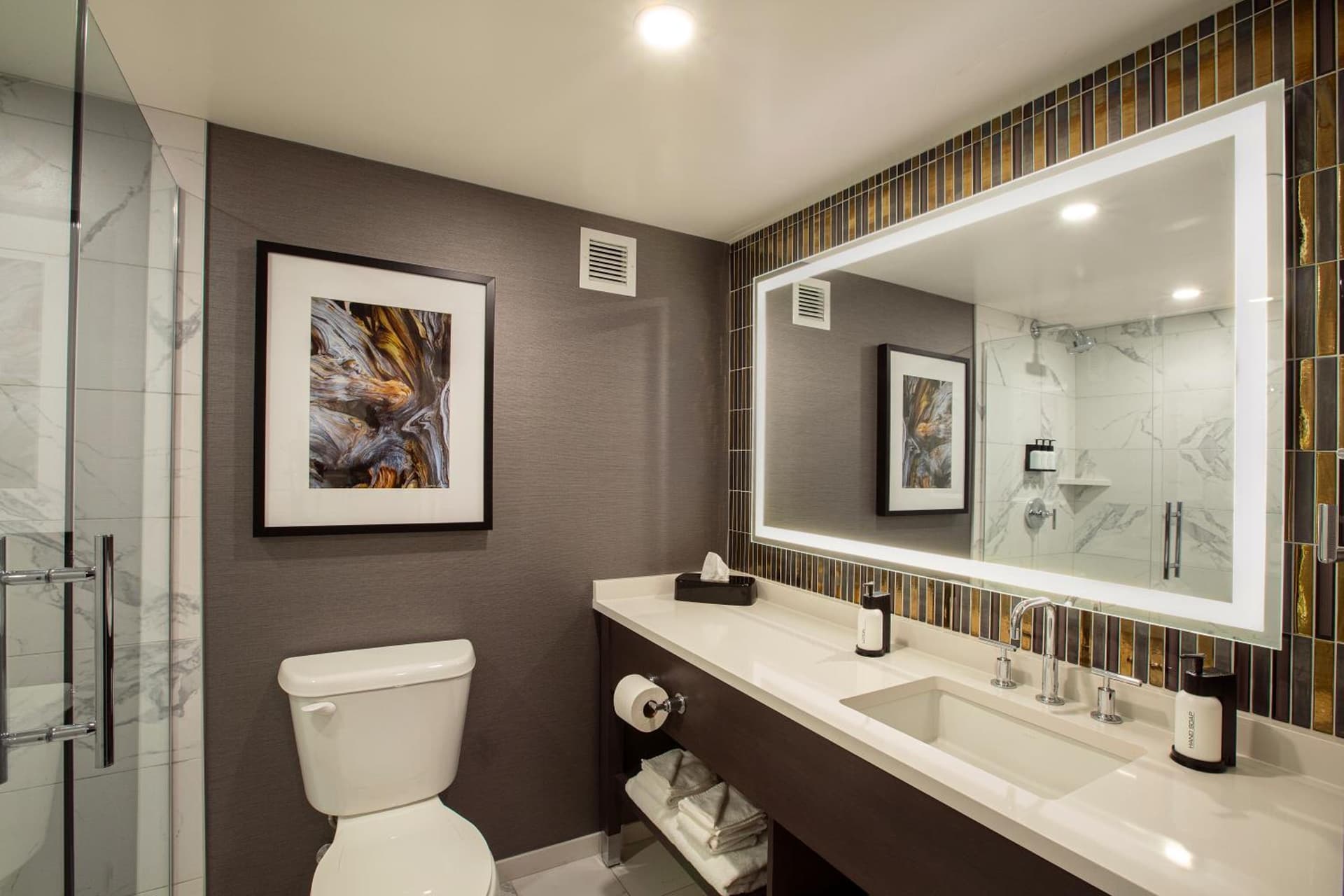 J Resort gallery photo in Reno, NV — image 17
