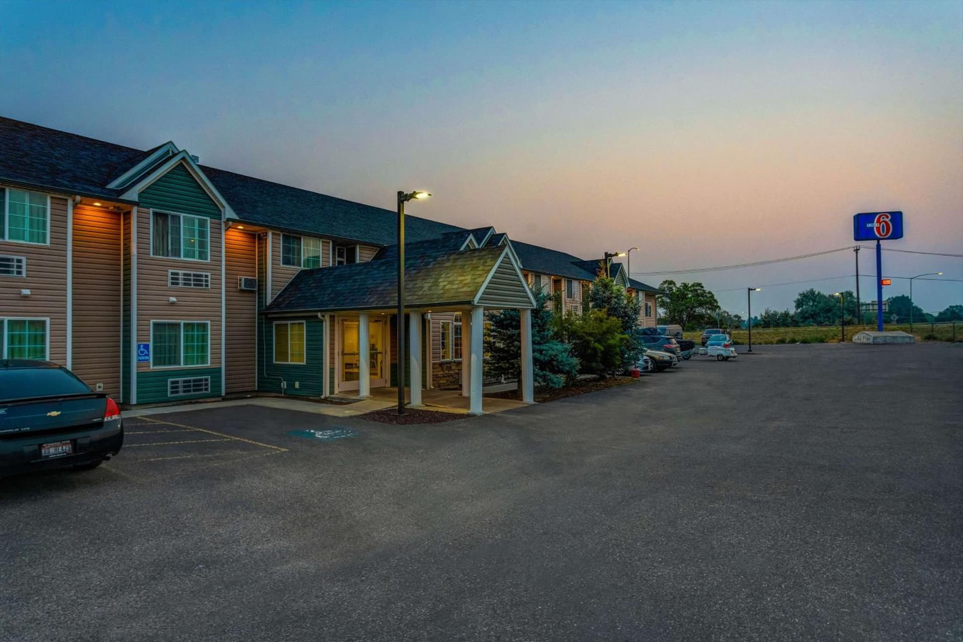 Motel 6-Idaho Falls, ID - Snake River property views in Idaho Falls, ID — gallery photo 3