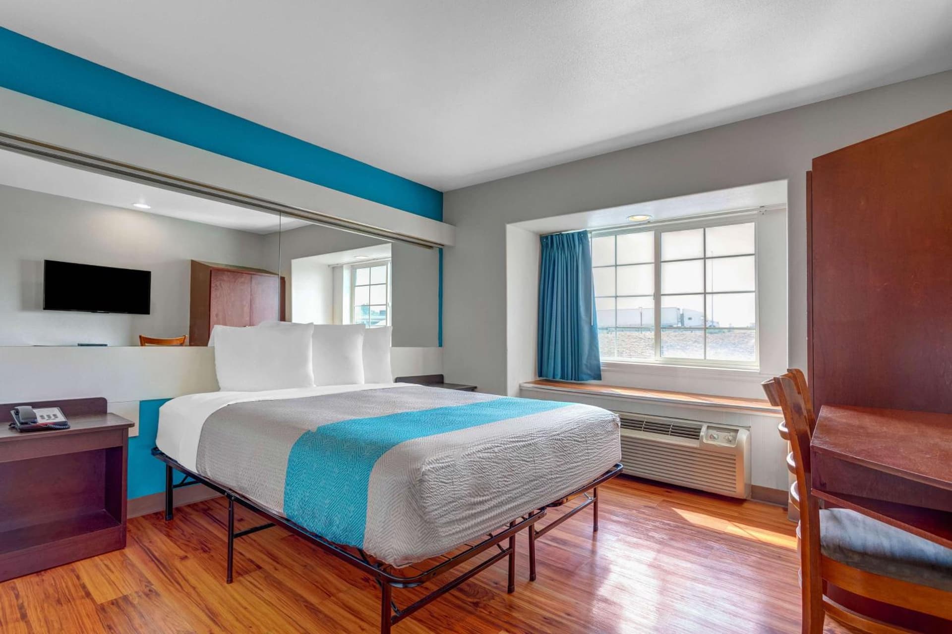 Motel 6-Idaho Falls, ID - Snake River gallery photo in Idaho Falls, ID — image 41