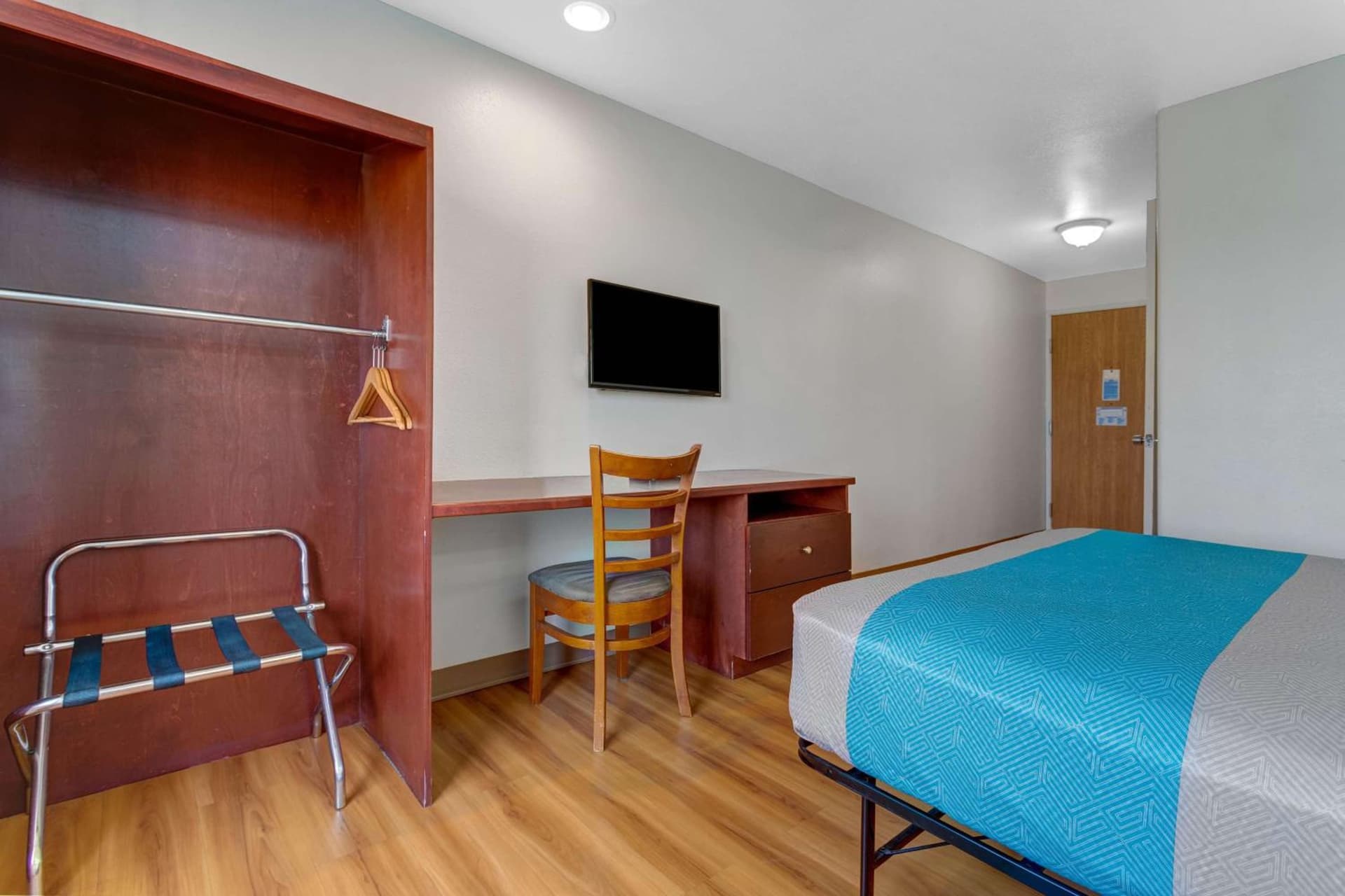 Motel 6-Idaho Falls, ID - Snake River gallery photo in Idaho Falls, ID — image 15