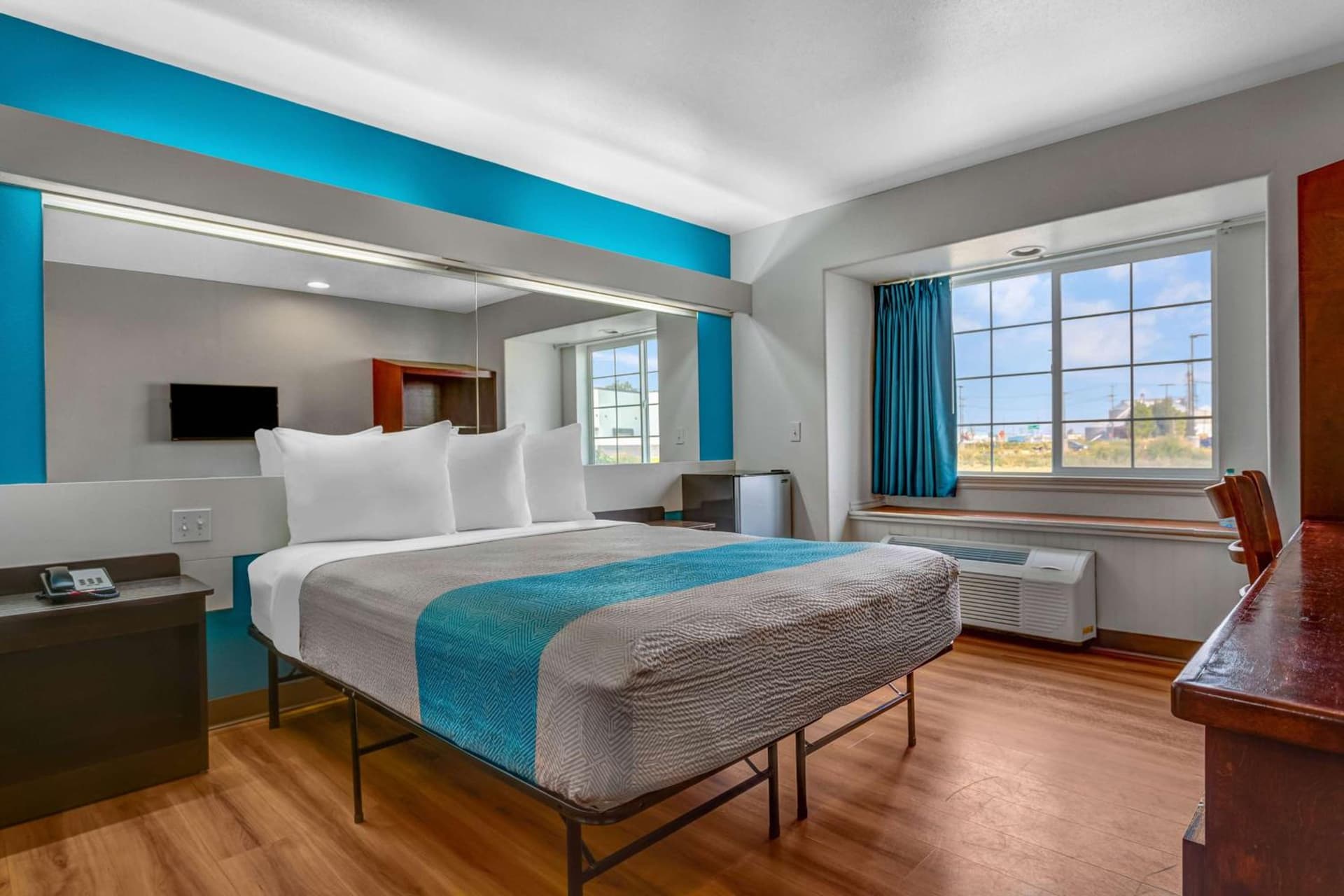 Motel 6-Idaho Falls, ID - Snake River gallery photo in Idaho Falls, ID — image 9