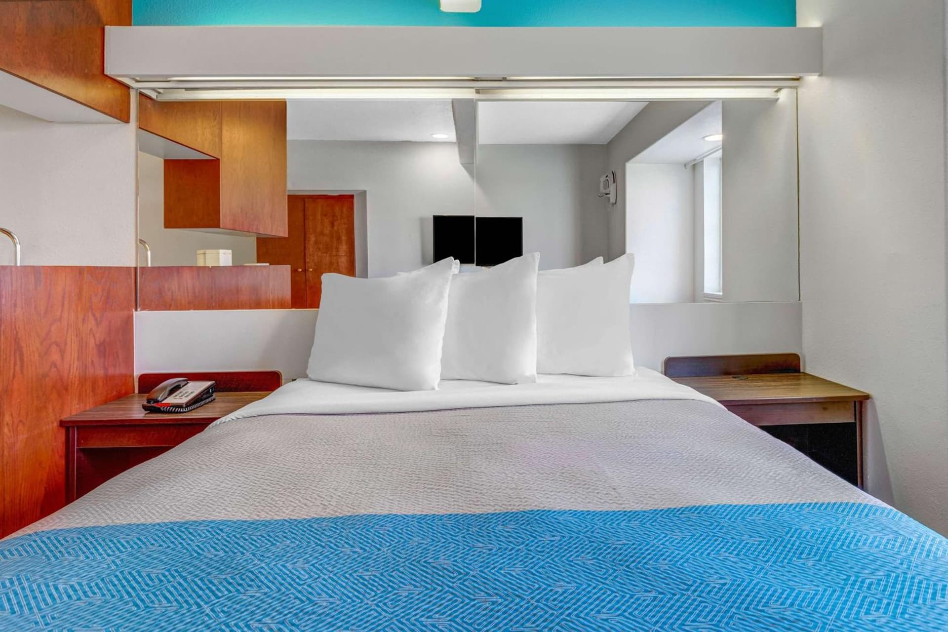 Motel 6-Idaho Falls, ID - Snake River gallery photo in Idaho Falls, ID — image 40
