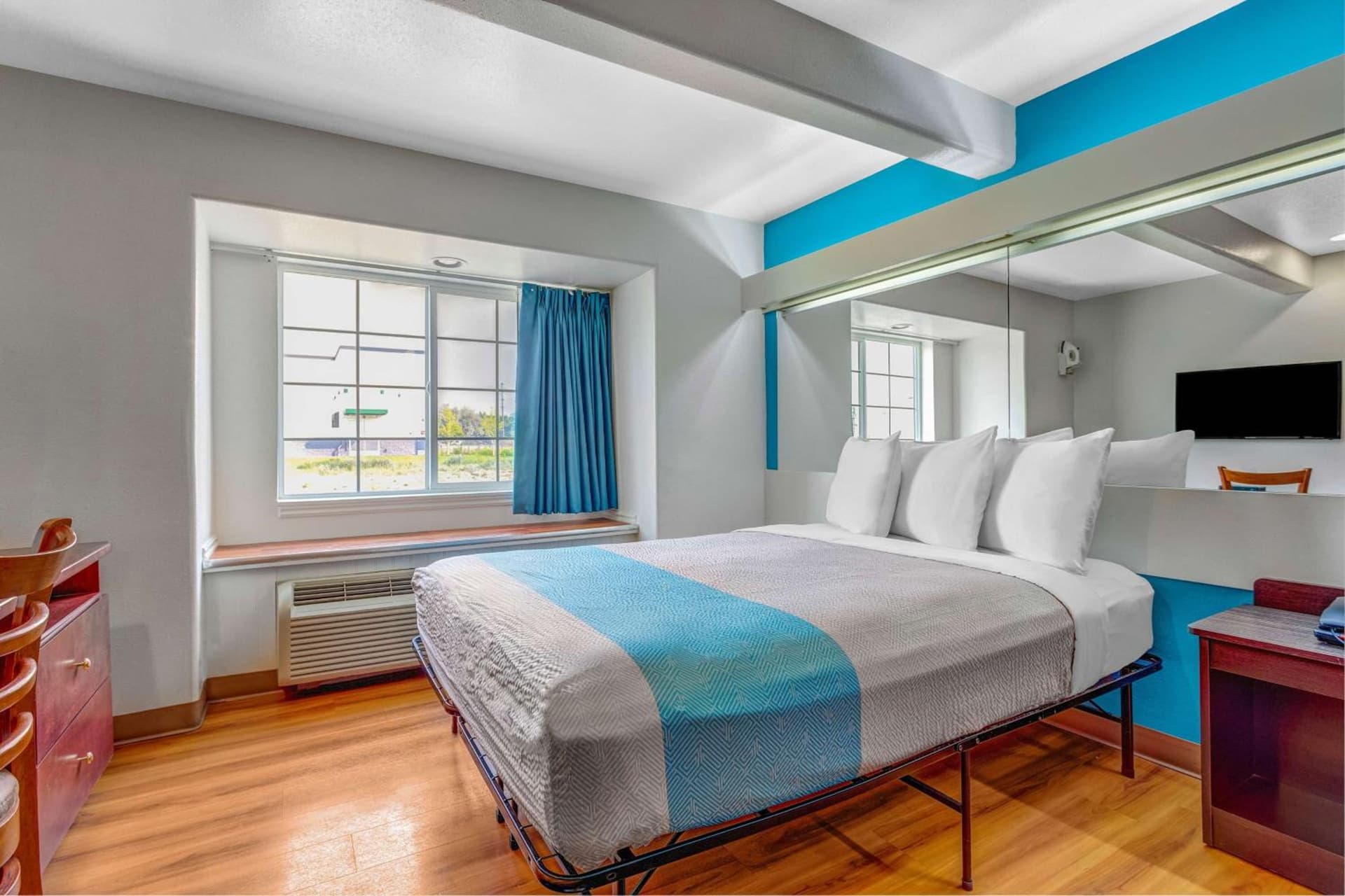 Motel 6-Idaho Falls, ID - Snake River gallery photo in Idaho Falls, ID — image 18