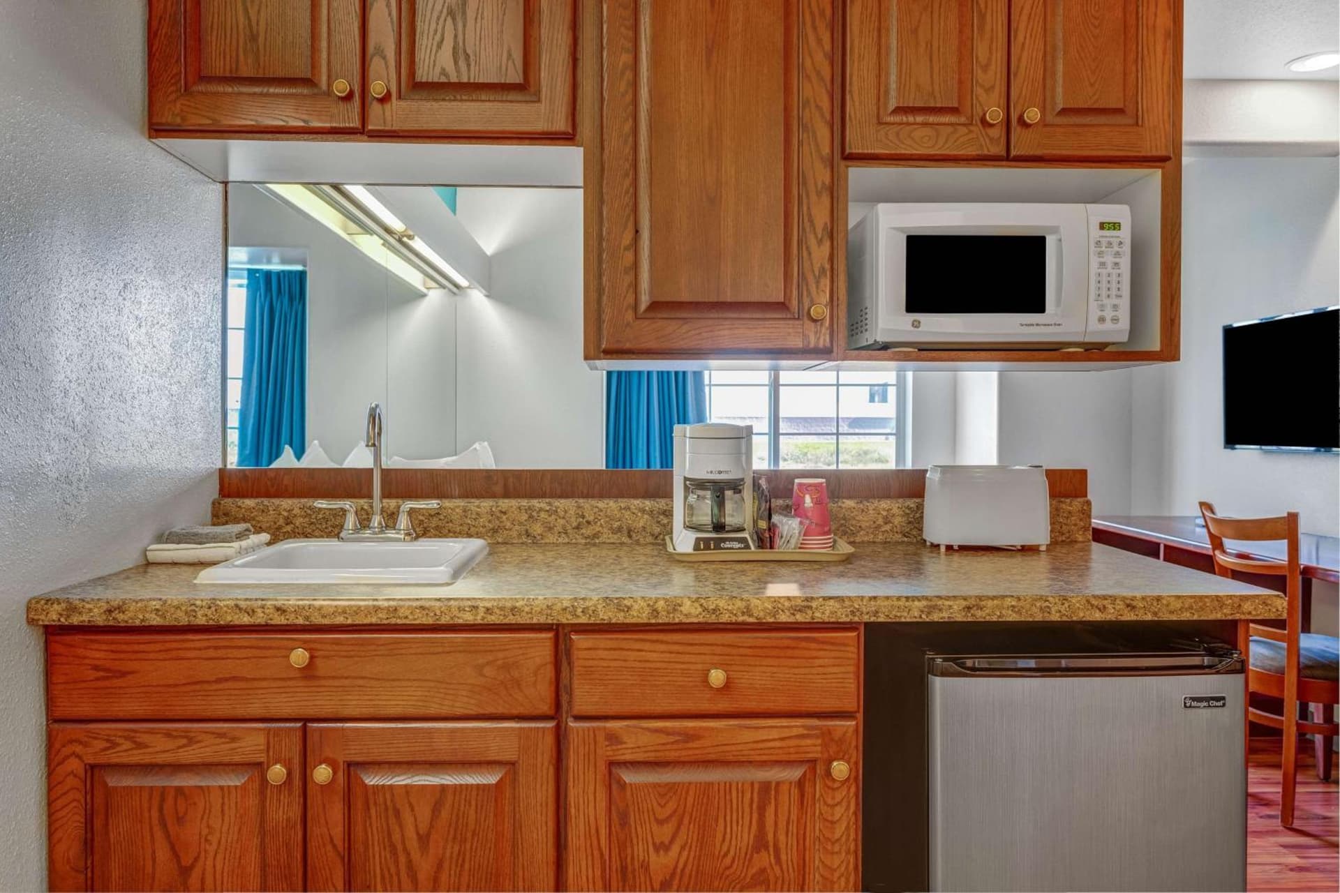 Motel 6-Idaho Falls, ID - Snake River gallery photo in Idaho Falls, ID — image 13