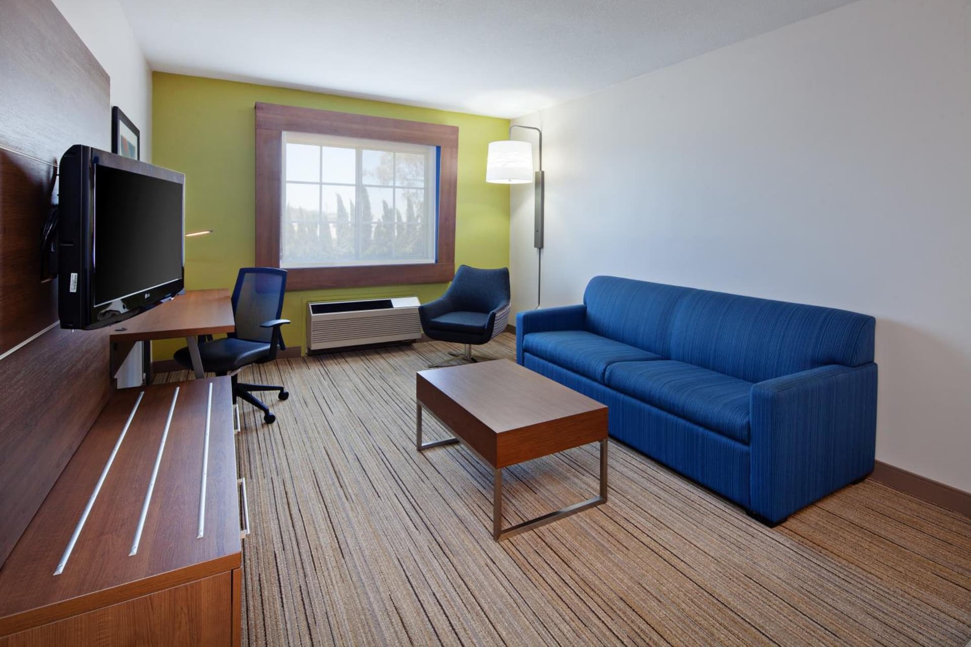 Holiday Inn Express Hotel & Suites San Diego-Escondido by IHG gallery photo in Escondido, CA — image 18