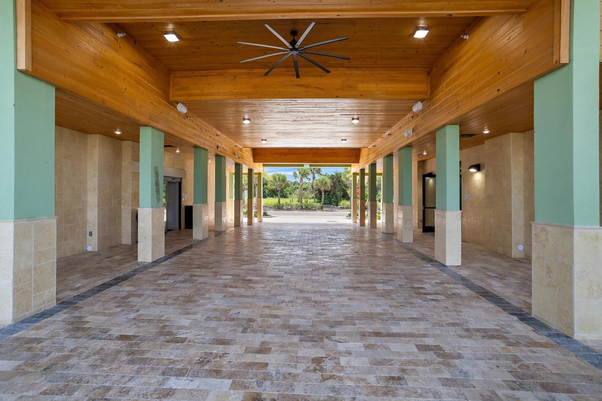 Holiday Inn Express St. Augustine - Vilano Beach by IHG gallery photo in St. Augustine, FL — image 43
