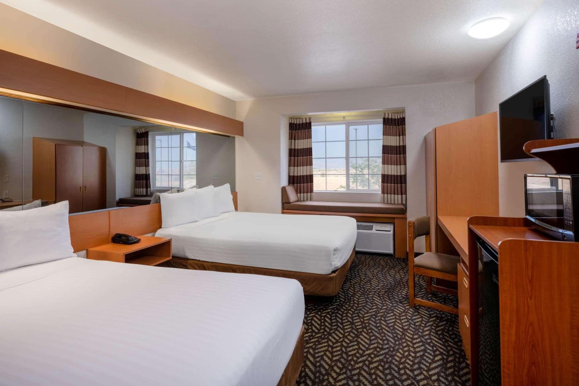 Microtel Inn & Suites by Wyndham Salt Lake City Airport gallery photo in Salt Lake City, UT — image 26