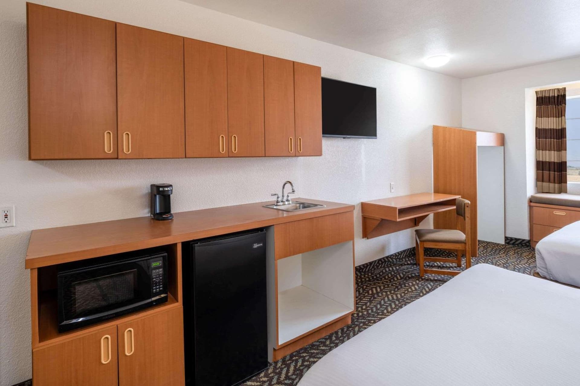 Microtel Inn & Suites by Wyndham Salt Lake City Airport gallery photo in Salt Lake City, UT — image 47