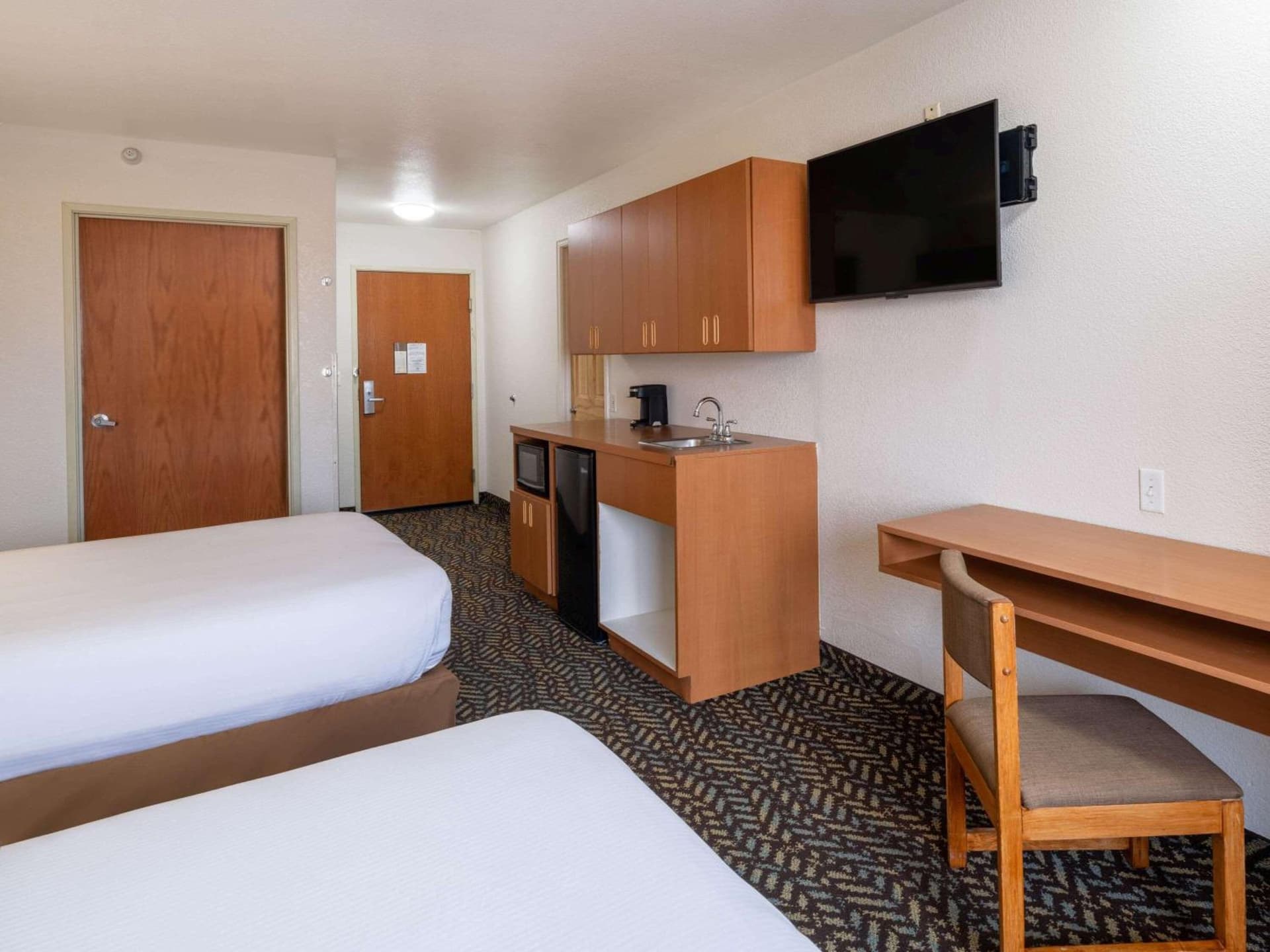 Microtel Inn & Suites by Wyndham Salt Lake City Airport gallery photo in Salt Lake City, UT — image 5