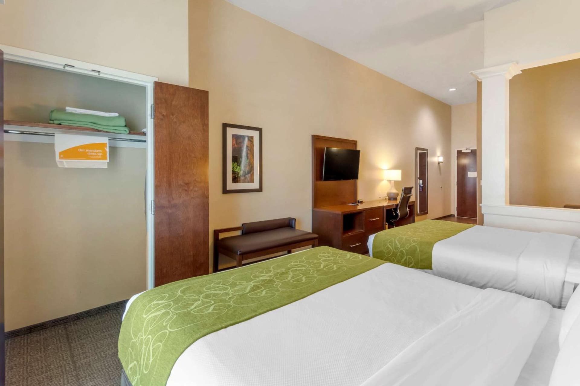 Comfort Suites St George - University Area gallery photo in St. George, UT — image 26