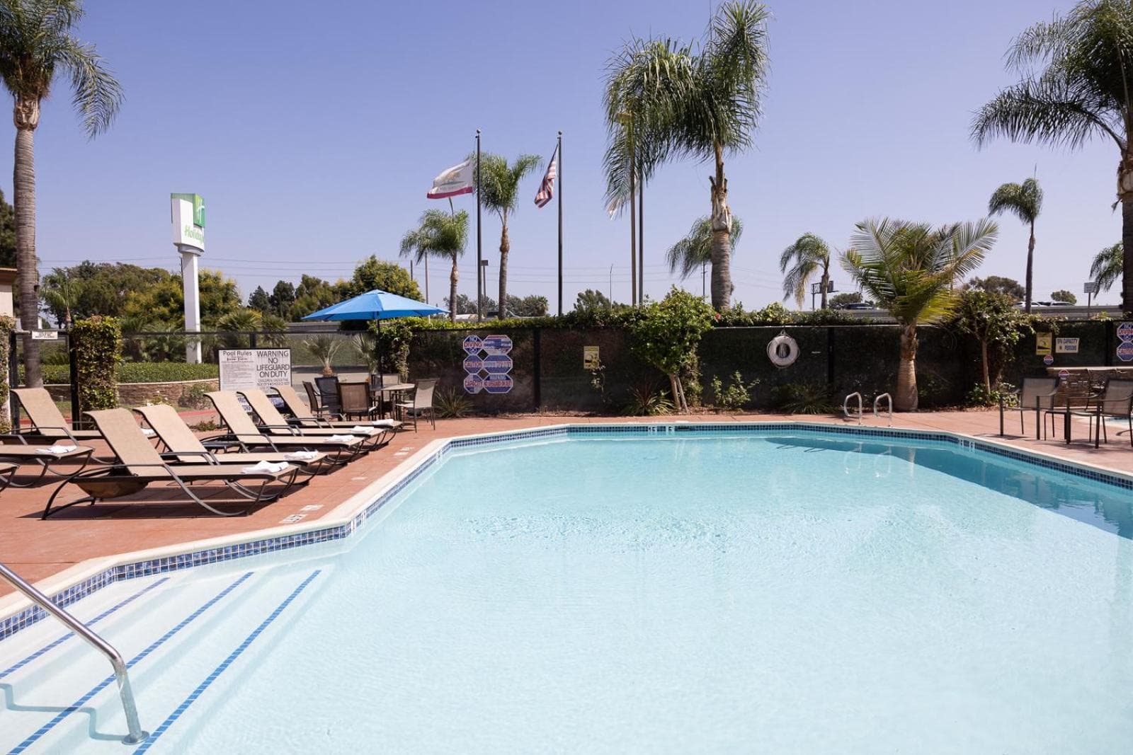 Holiday Inn Santa Ana-Orange Co Arpt by IHG gallery photo in Santa Ana, CA — image 7