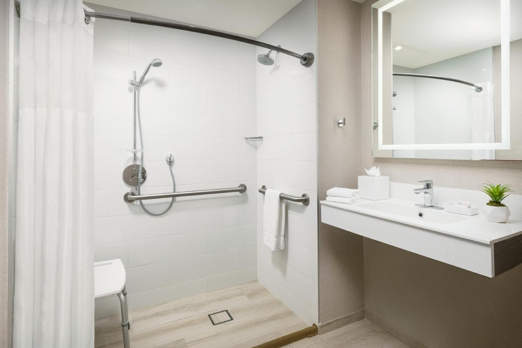 The Altair Bay Harbor Hotel gallery photo in Miami Beach, FL — image 109