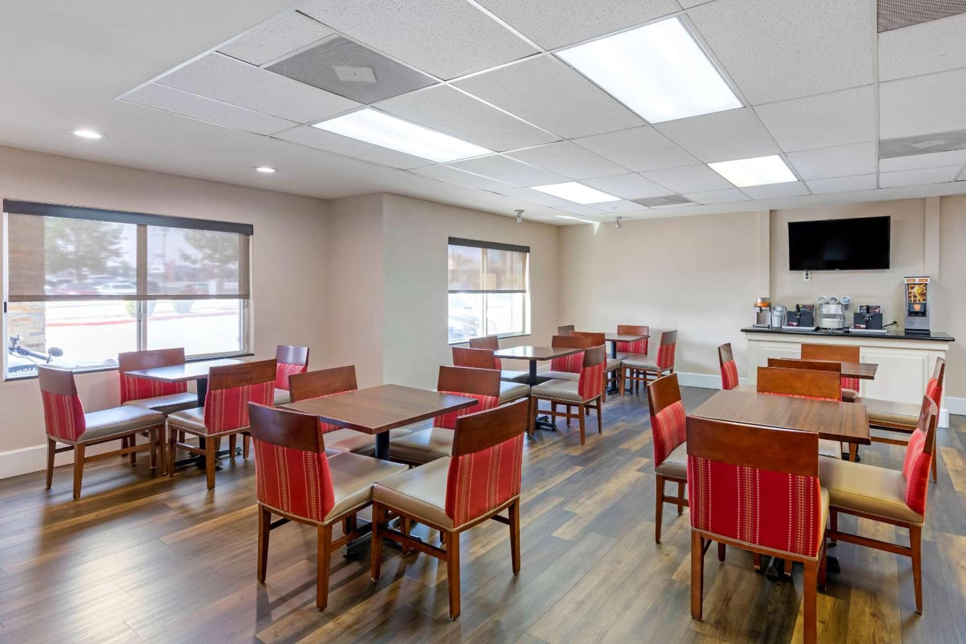 Comfort Suites Victorville-Hesperia gallery photo in Victorville, CA — image 11