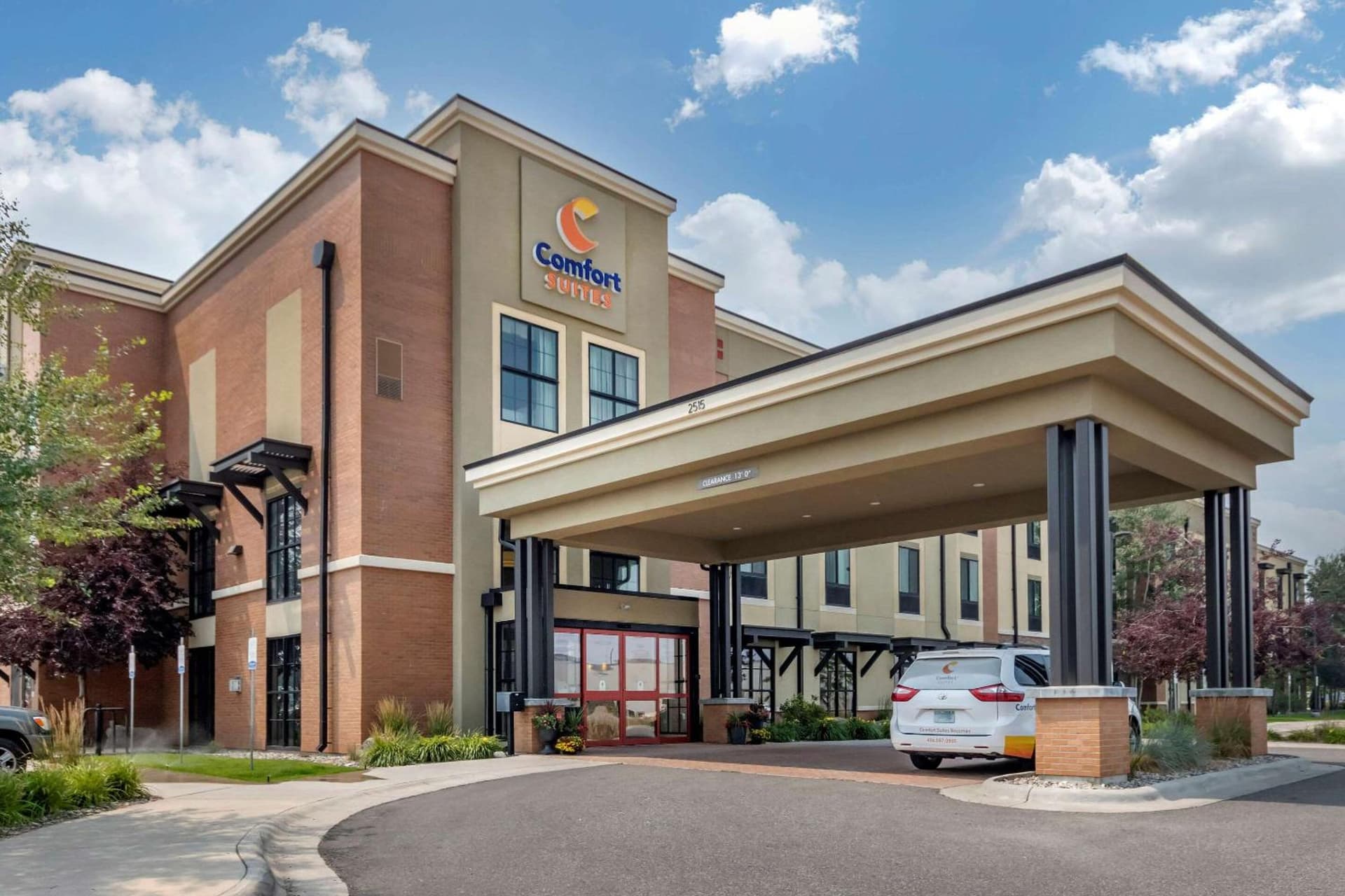 Comfort Suites Airport-University featured exterior or lobby in Bozeman, MT — similar hotel