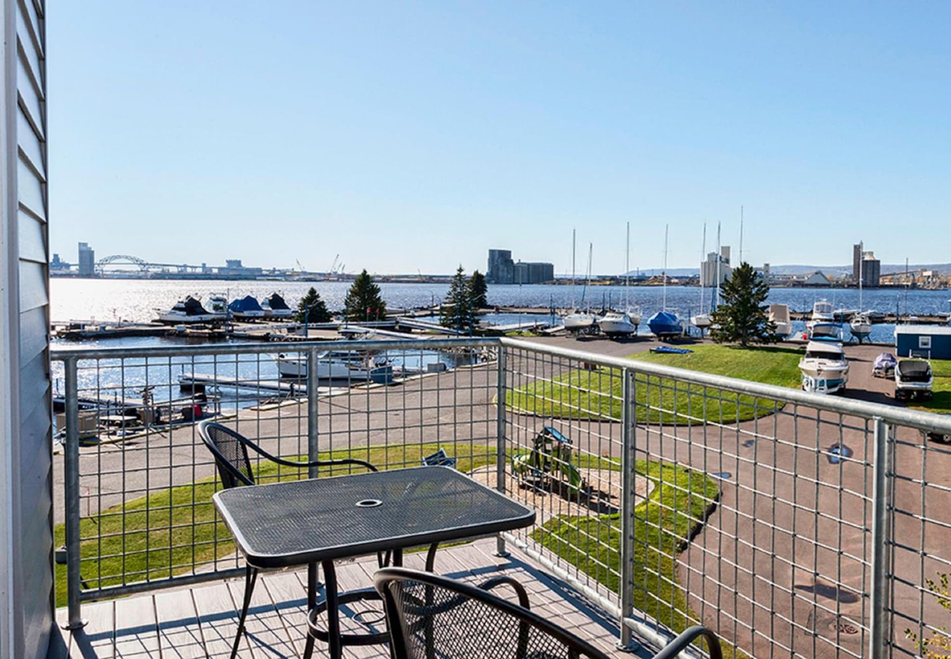 Park Point Marina Inn gallery photo in Duluth, MN — image 31