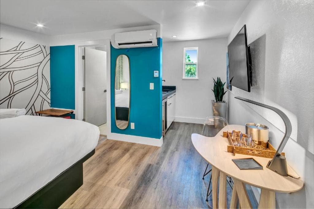 The Saint Hotel gallery photo in St Pete Beach, FL — image 178