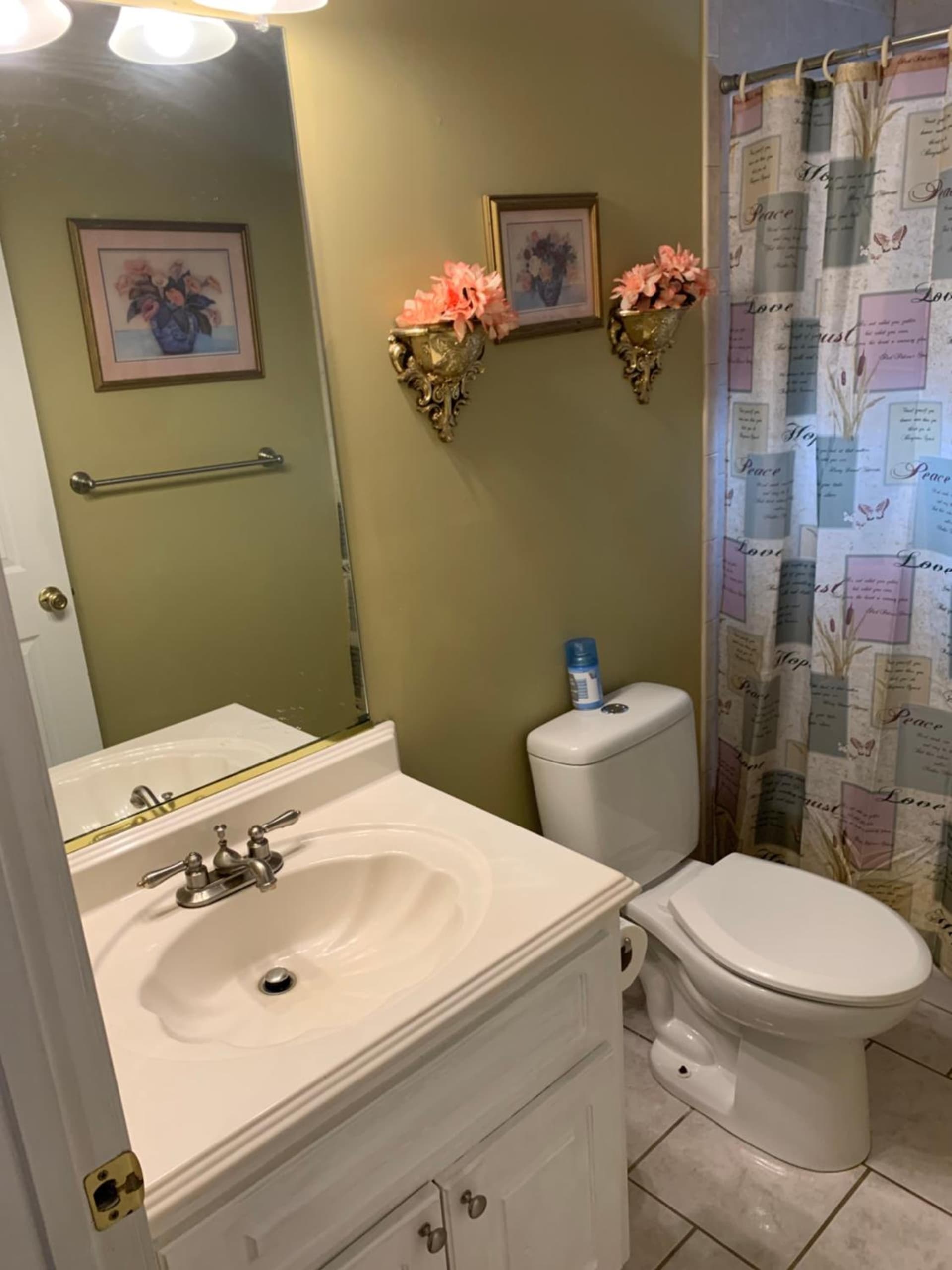 Serenity Place interior in Decatur, GA — gallery photo 2