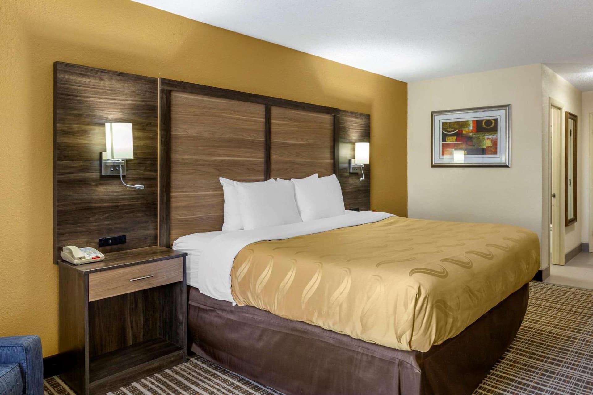 Quality Inn & Suites - Greensboro-High Point gallery photo in Greensboro, NC — image 13