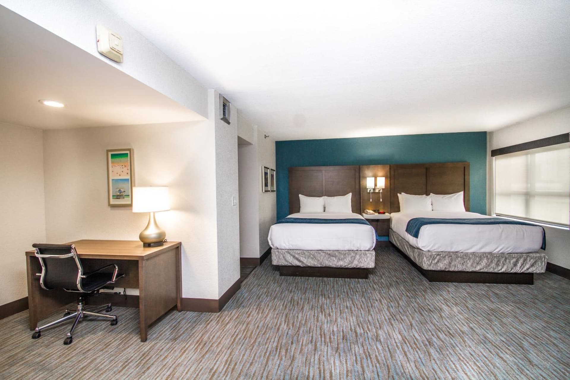 Comfort Inn & Suites Downtown Brickell-Port of Miami gallery photo in Miami, FL — image 22