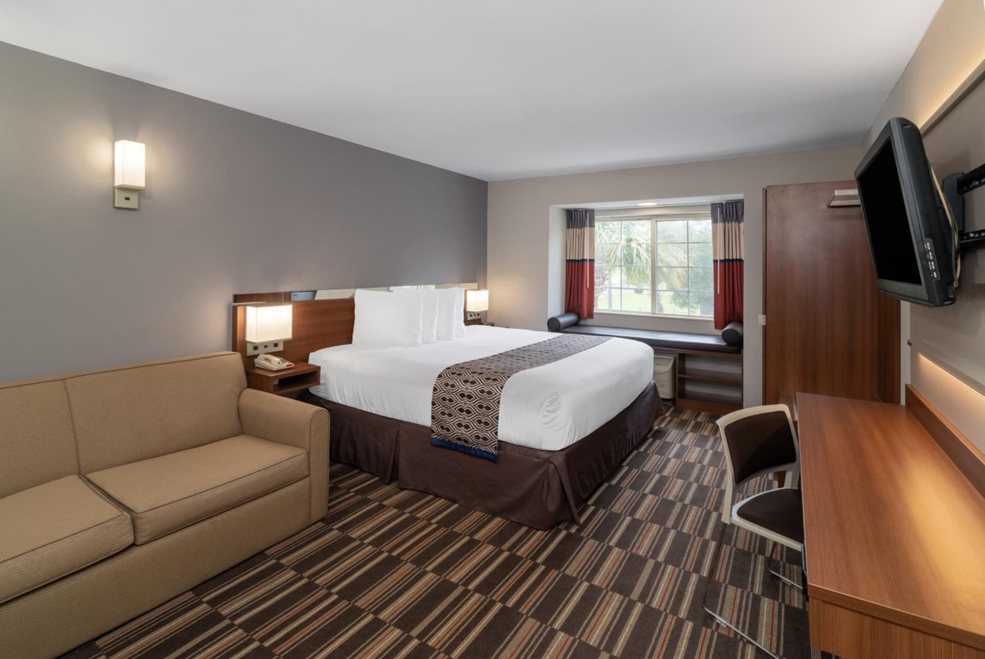 Microtel Inn & Suites by Wyndham Savannah/Pooler property views in Savannah, GA — gallery photo 3