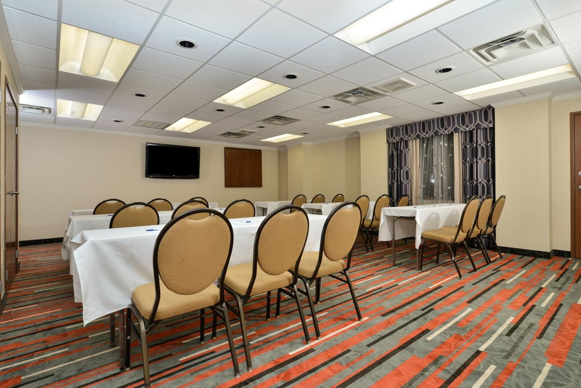 Holiday Inn Express Boston-Milford by IHG gallery photo in Milford — image 54