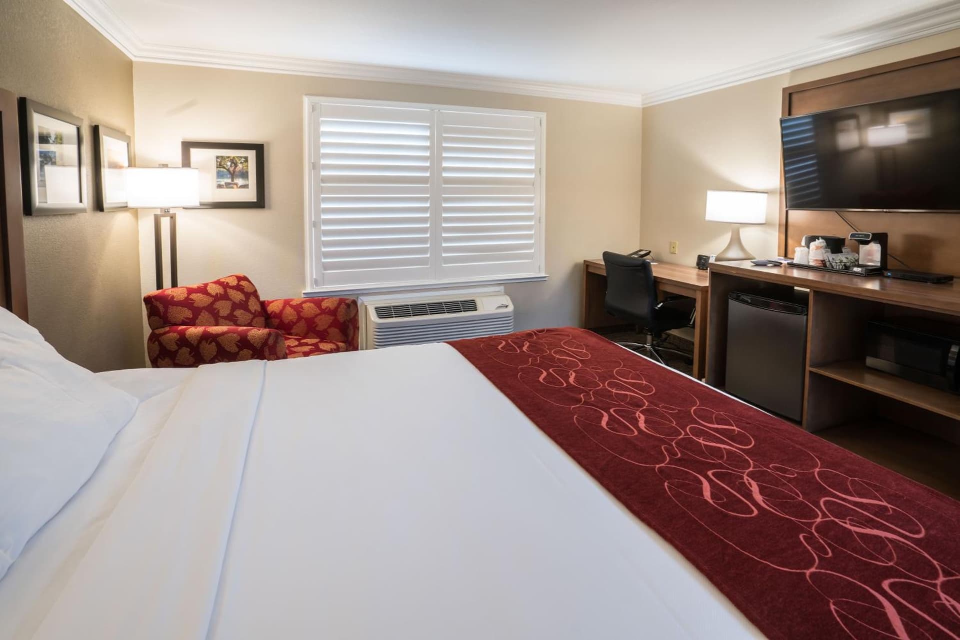 Comfort Suites Fresno River Park gallery photo in Fresno, CA — image 21