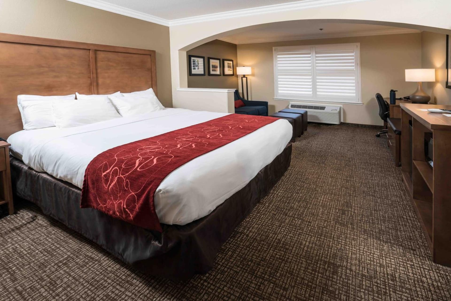 Comfort Suites Fresno River Park gallery photo in Fresno, CA — image 13