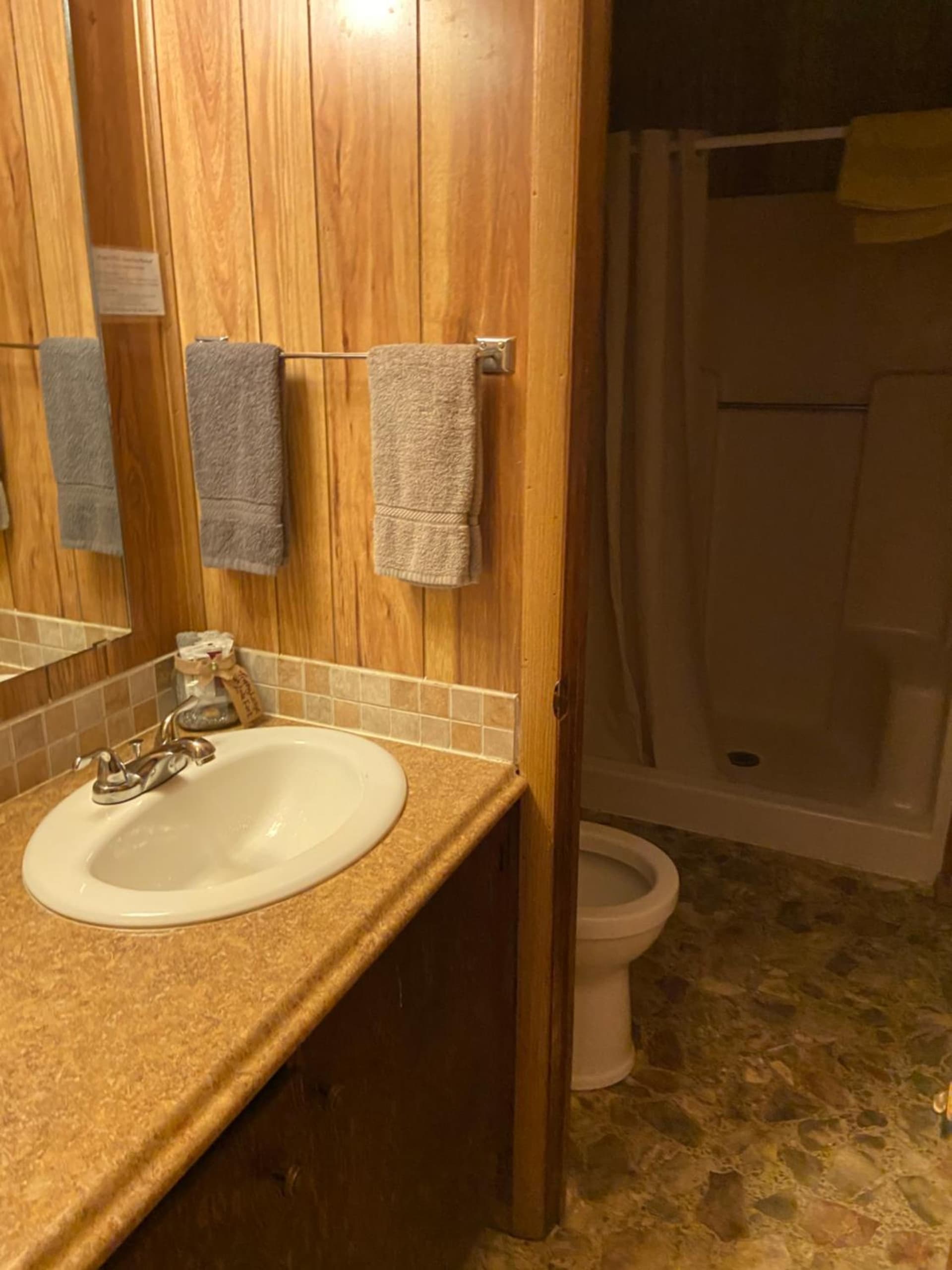Reel Inn and Lodge gallery photo in Quitman, TX — image 32