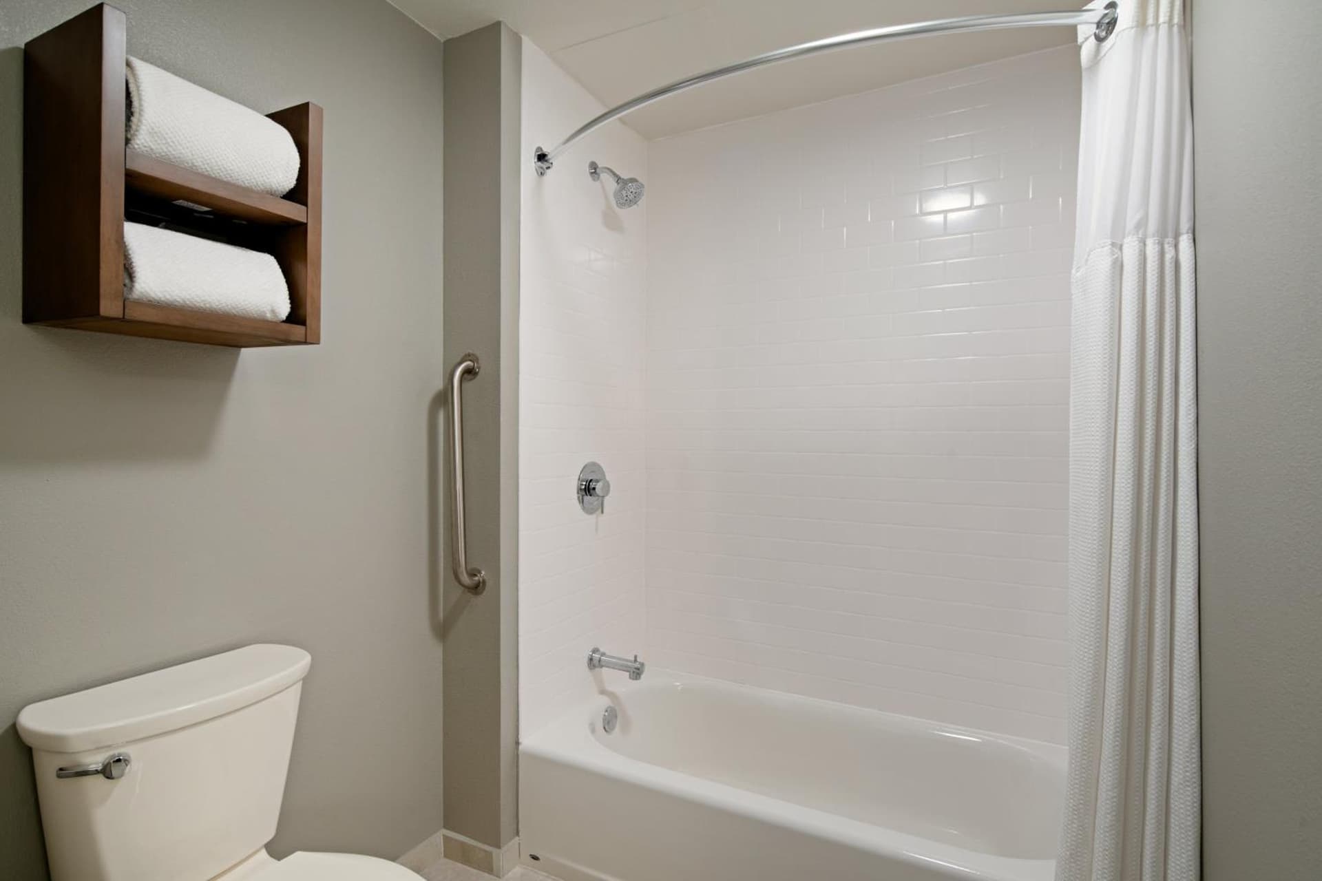 Staybridge Suites - Long Beach Airport by IHG gallery photo in Long Beach, CA — image 32