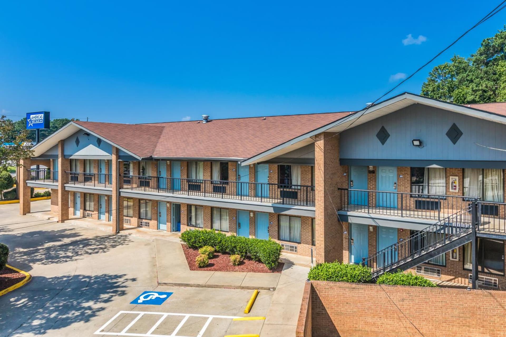 Americas Best Value Inn Stockbridge property views in Stockbridge, GA — gallery photo 3